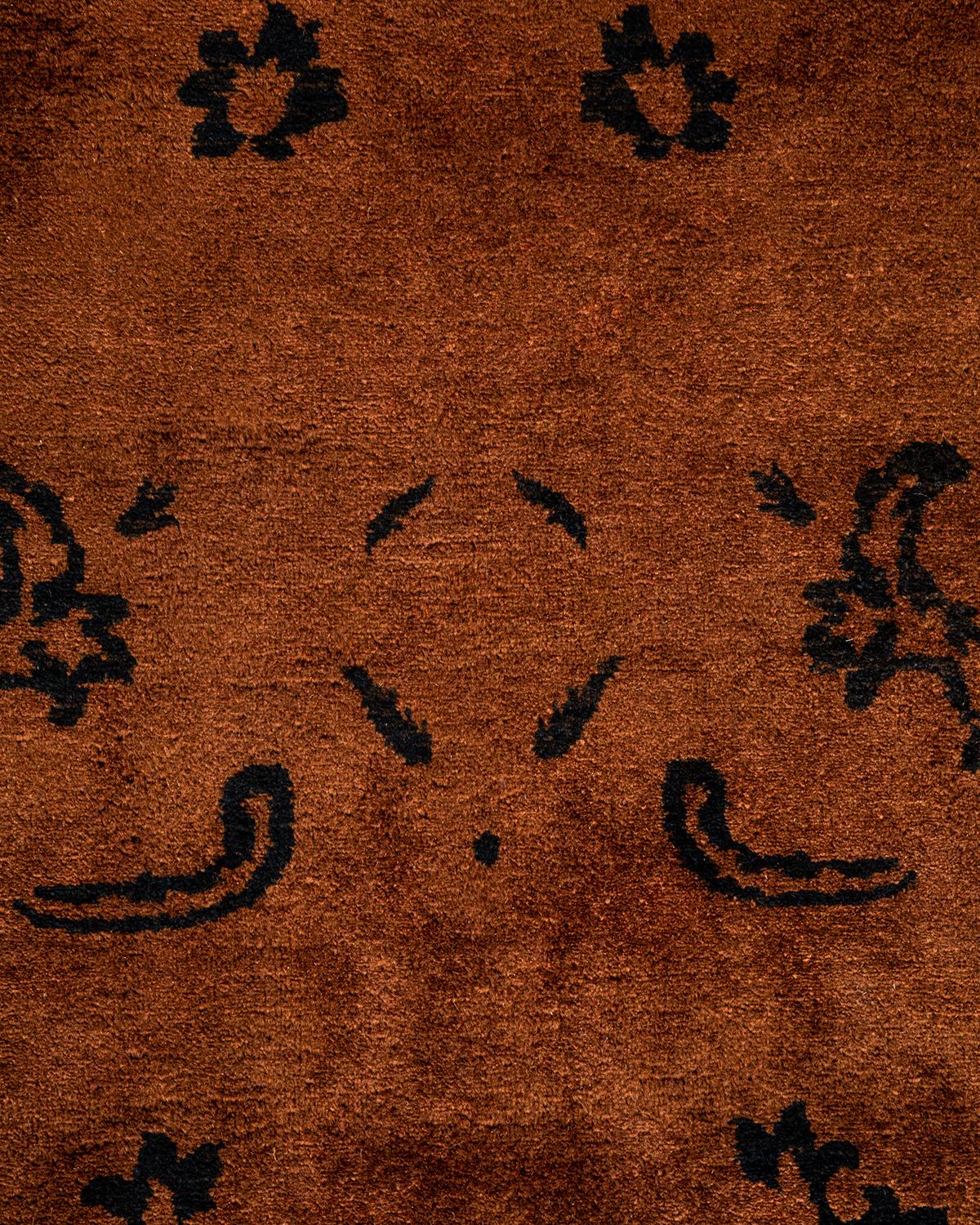 Pakistanais Tapis de sol contemporain en laine surteinte nouée à la main Brown en vente