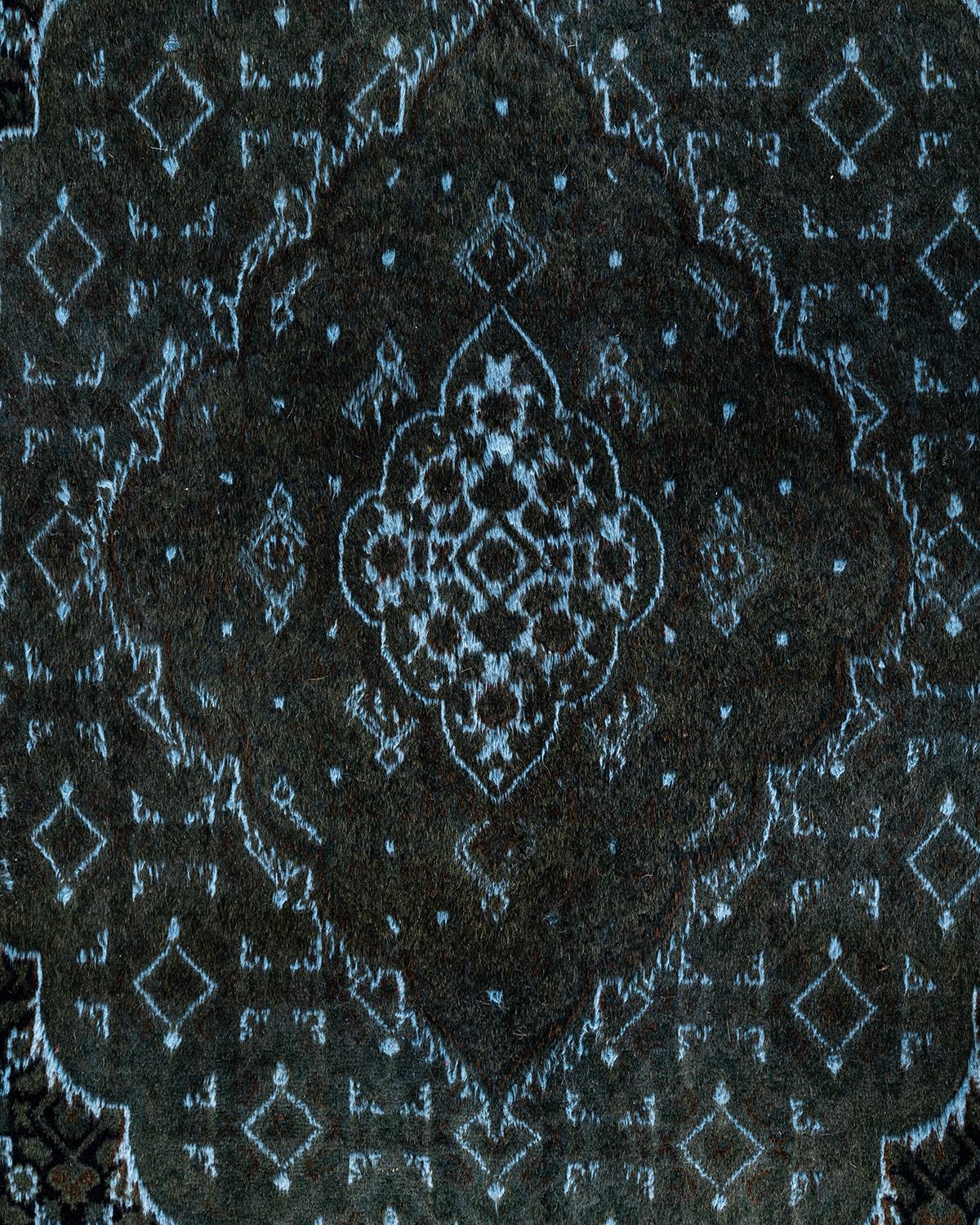 Pakistanais Tapis de sol contemporain en laine surteinte nouée à la main Brown en vente