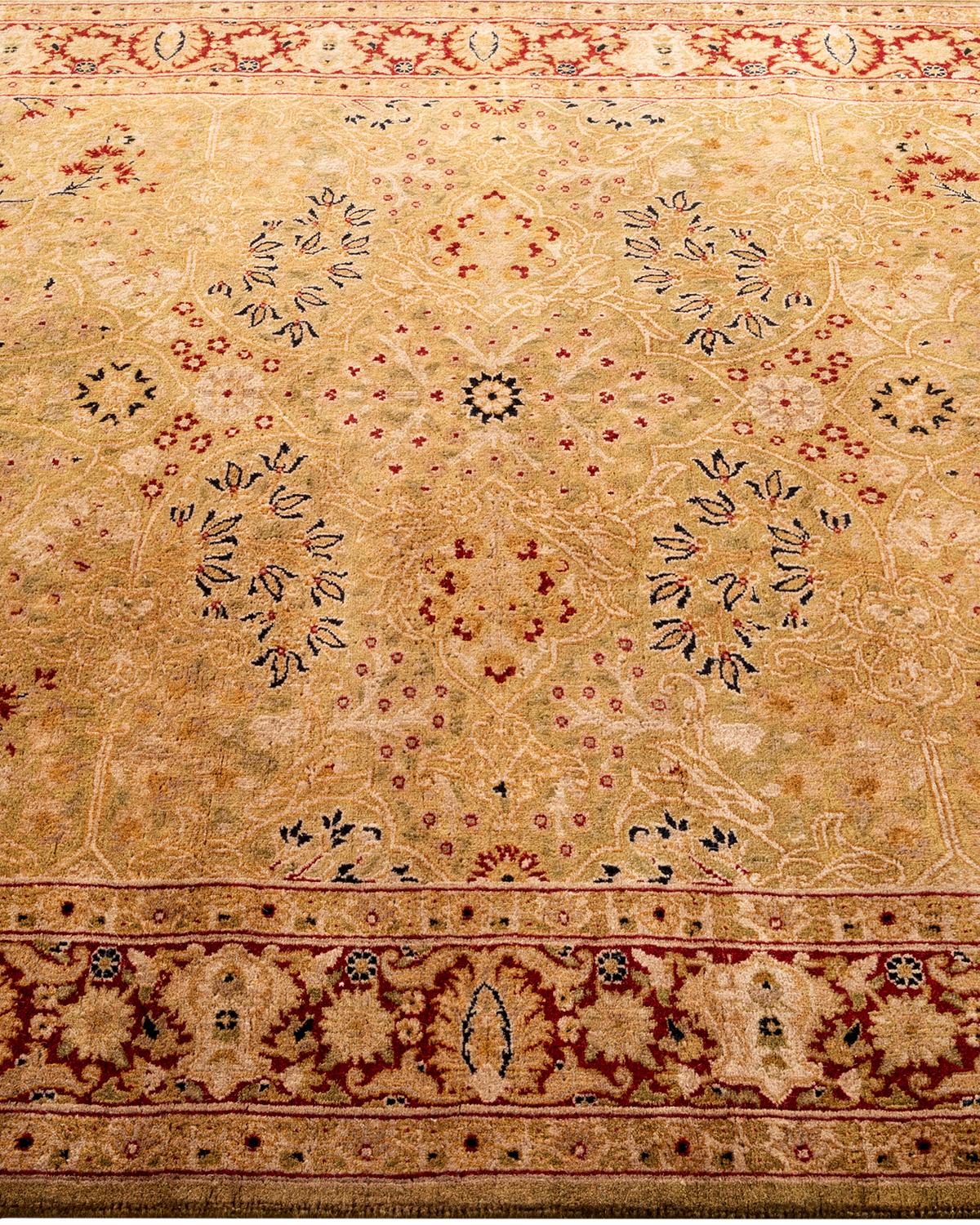 Tapis de sol contemporain en laine surteinte nouée à la main Brown Neuf - En vente à Norwalk, CT