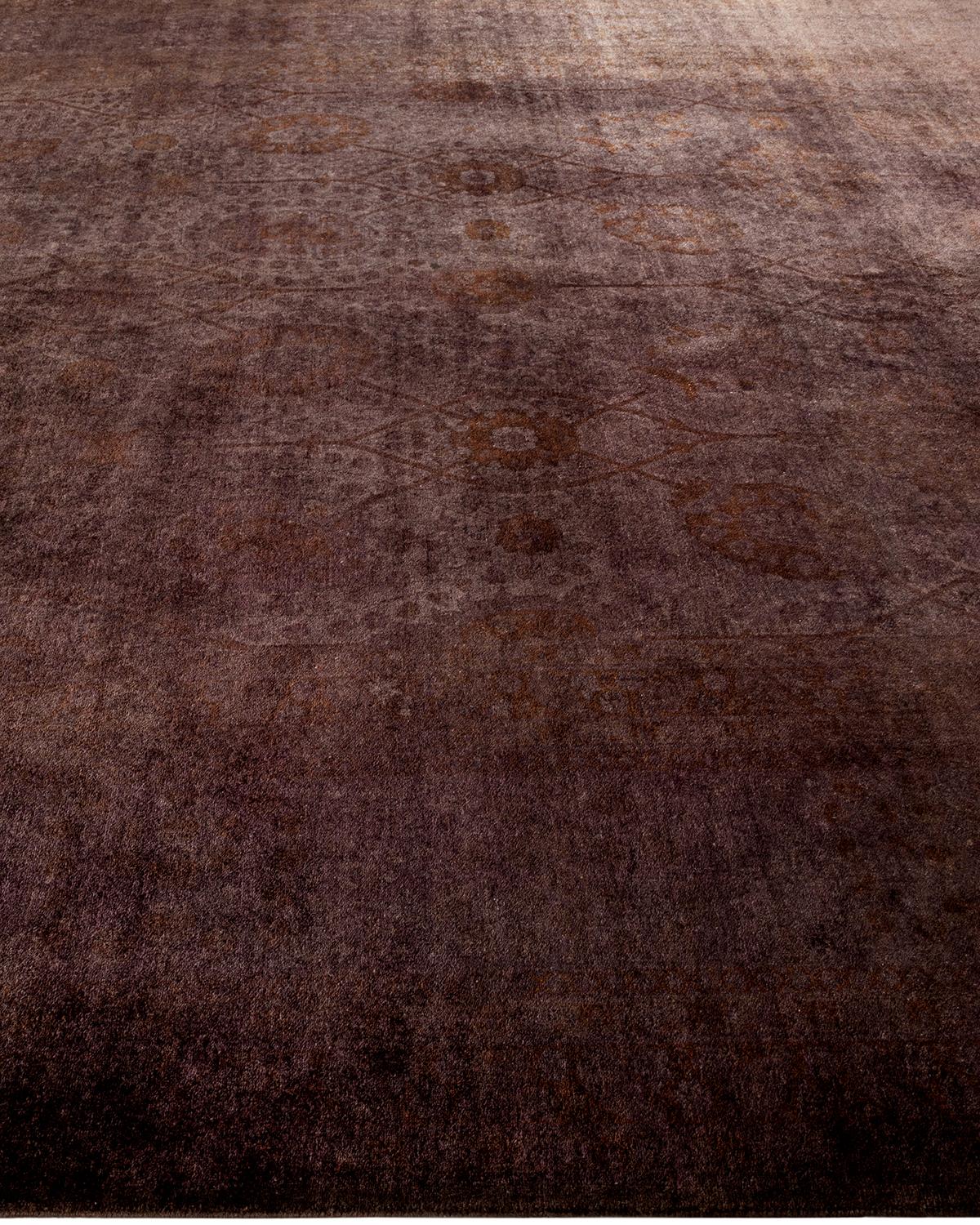 Contemporary Overdyed Hand Knotted Wool Brown Area Rug im Zustand „Neu“ im Angebot in Norwalk, CT
