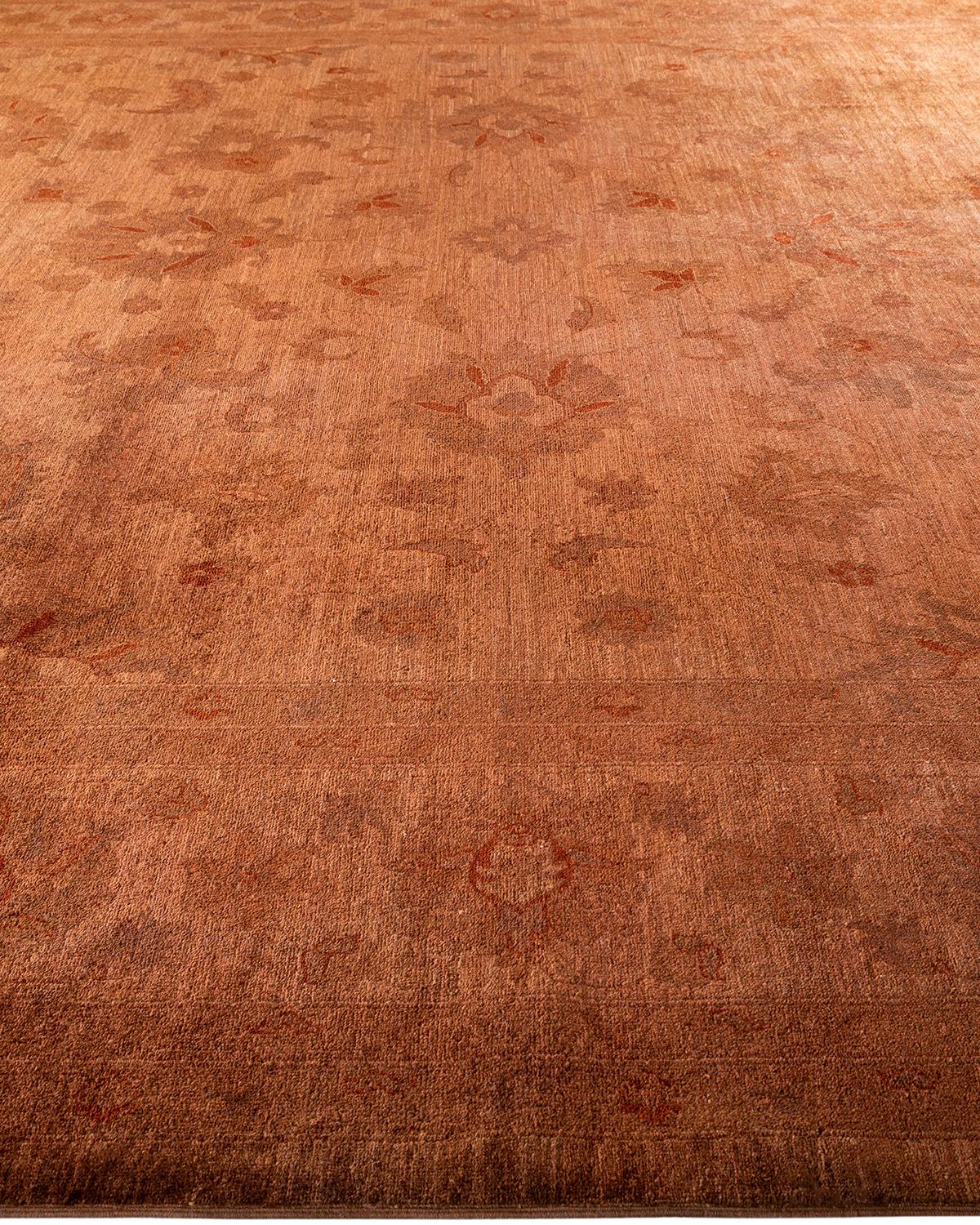 Tapis de sol contemporain en laine surteinte nouée à la main Brown Neuf - En vente à Norwalk, CT