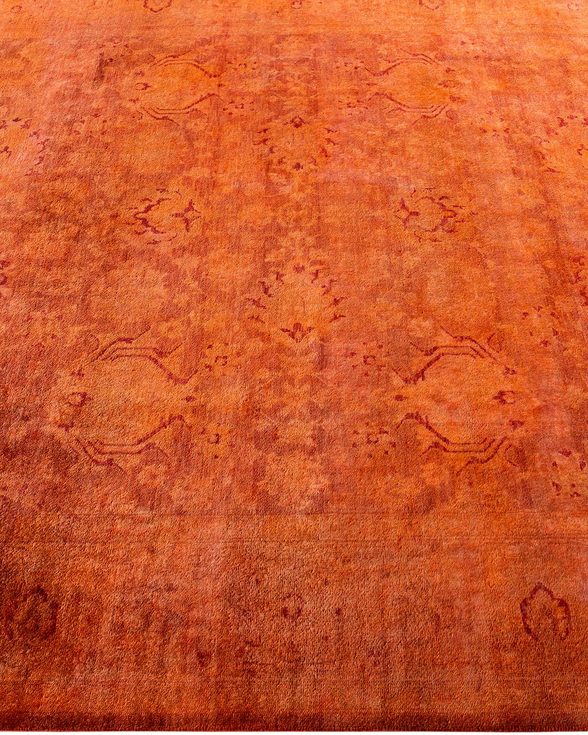 Alfombra de lana teñida a mano marrón contemporánea en Nuevo estado para la venta en Norwalk, CT