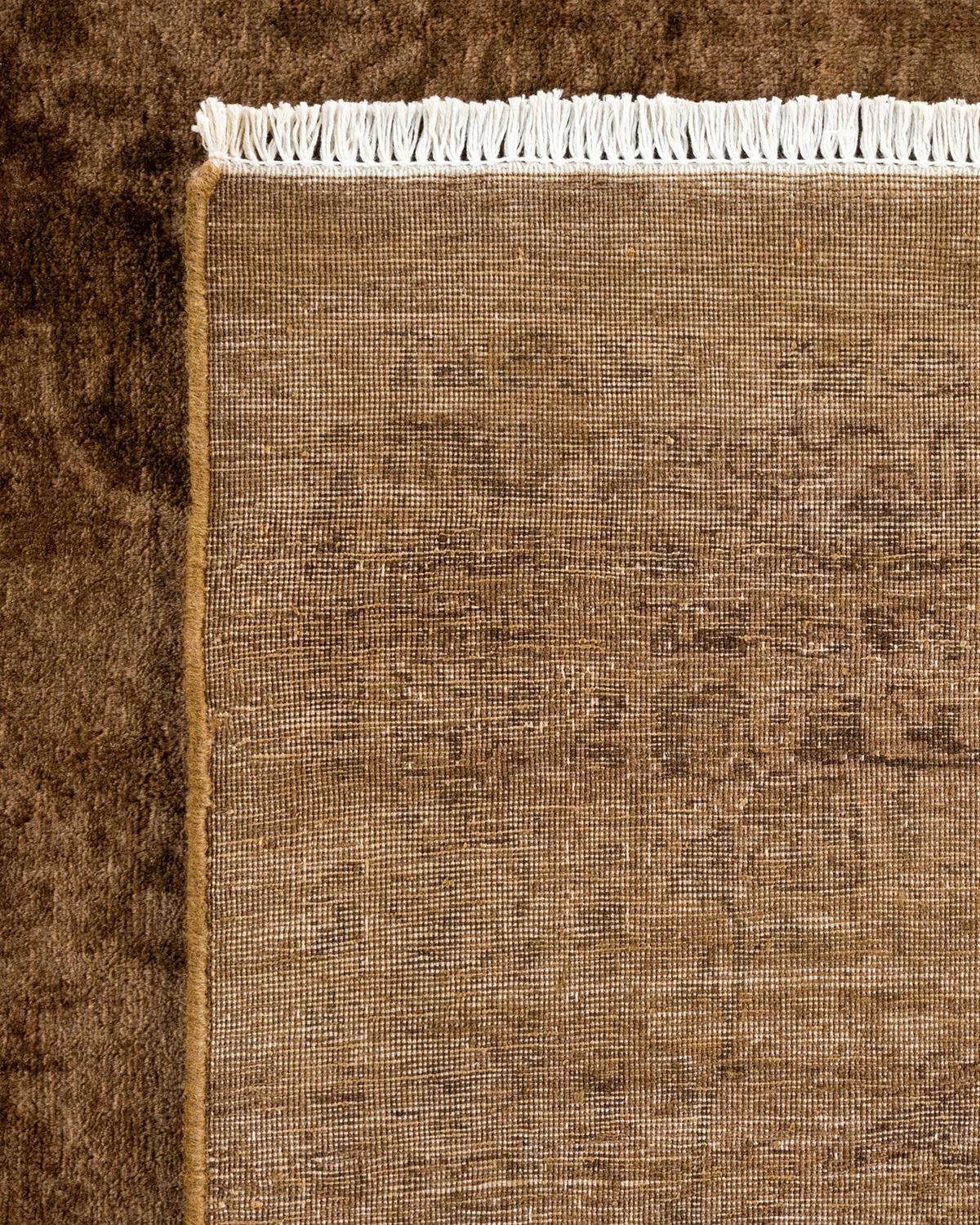 XXIe siècle et contemporain Tapis de sol contemporain en laine surteinte nouée à la main Brown en vente