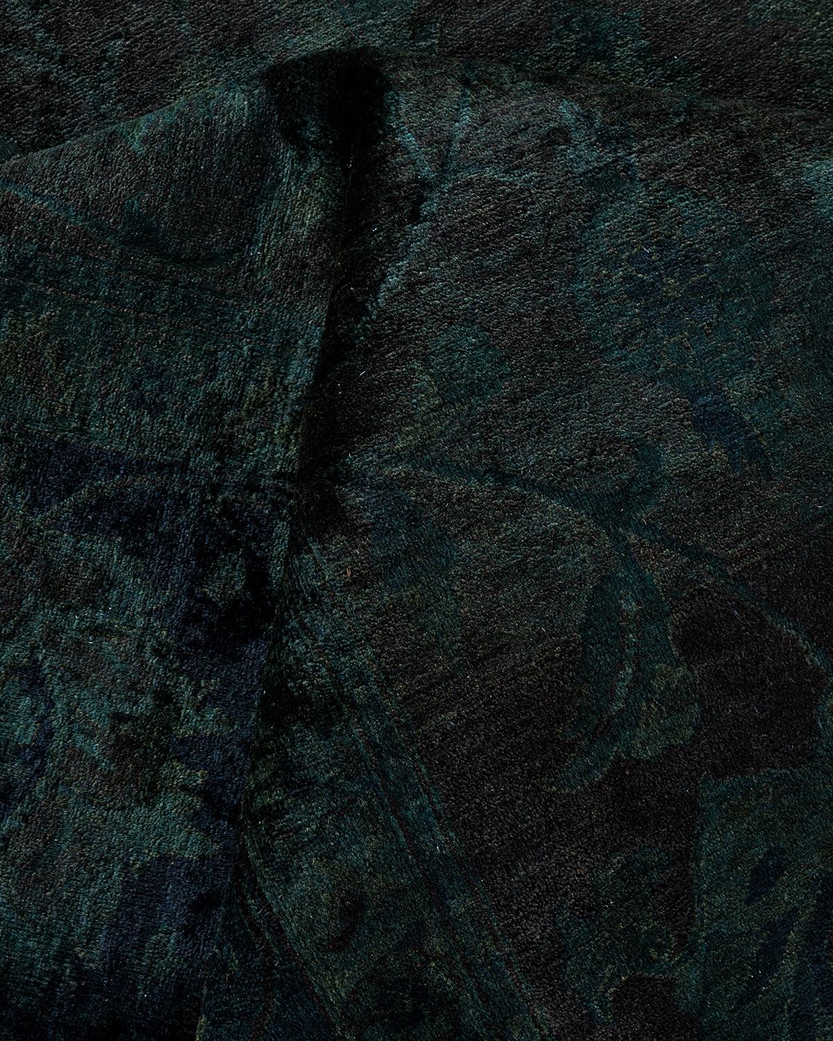 Contemporary Overdyed Hand Knotted Wool Brown Area Rugs (Tappeto di lana marrone) in vendita 1