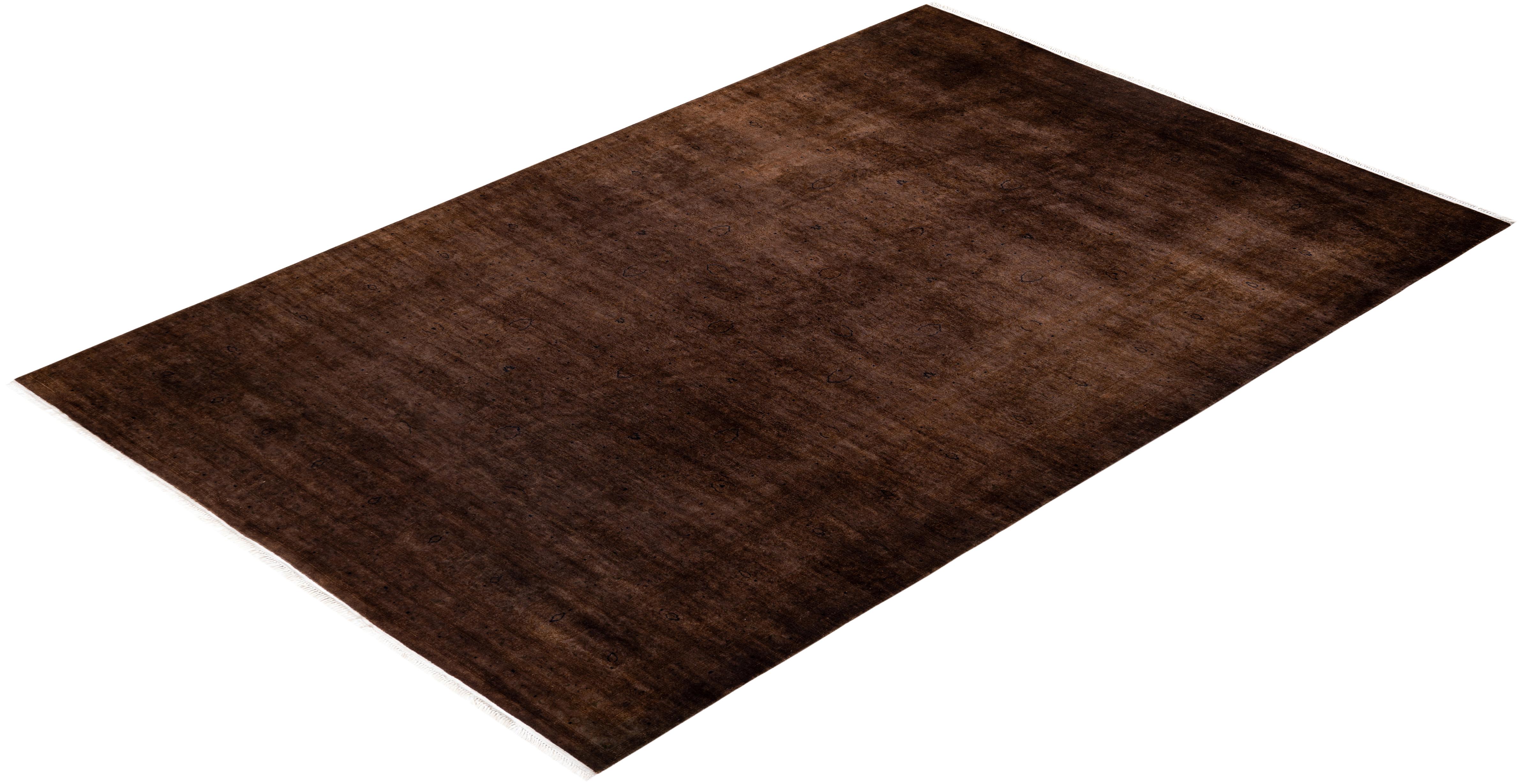 Contemporary Overdyed Hand Knotted Wool Brown Area Rugs (Tappeto di lana marrone) in vendita 2