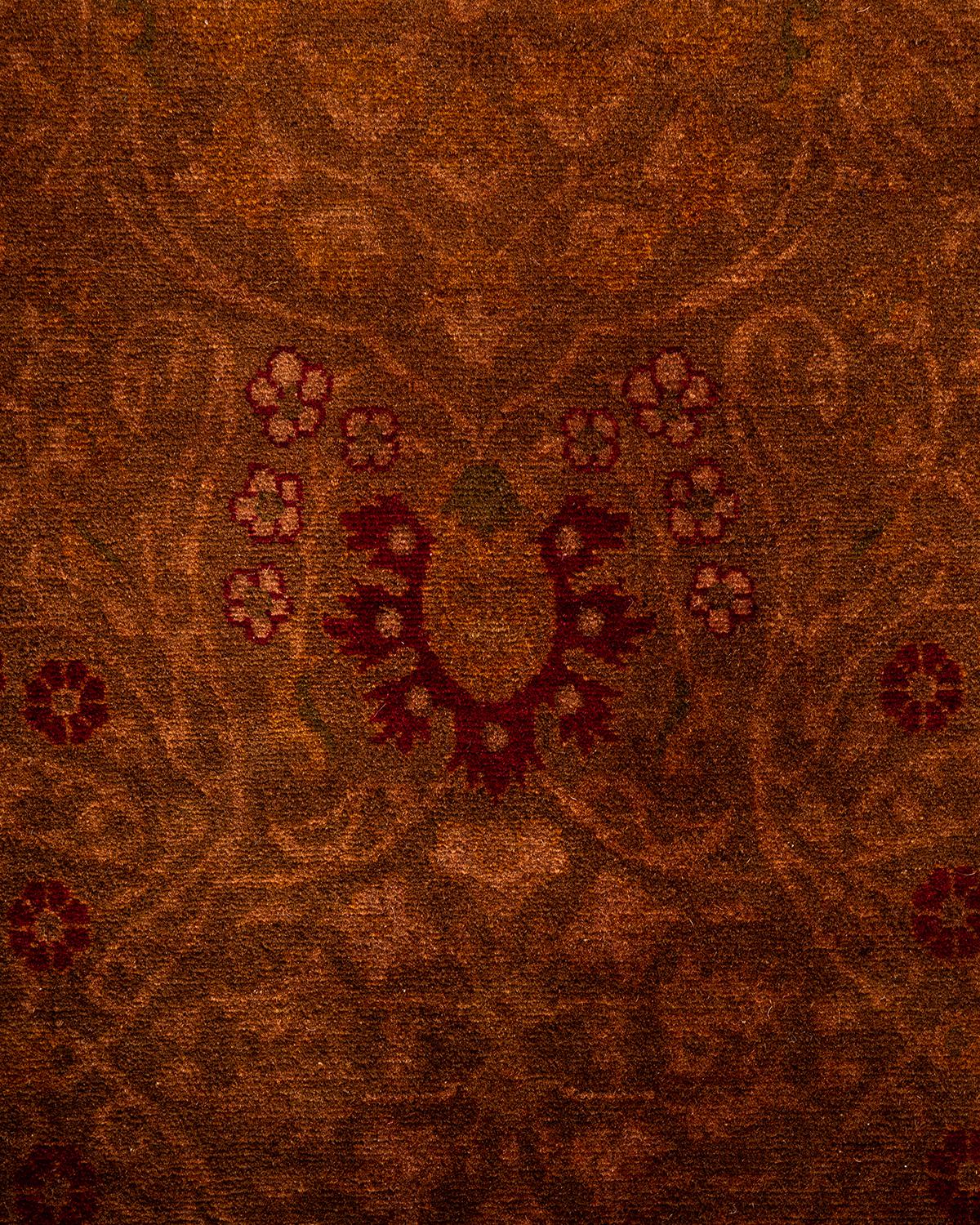 Contemporary Overdyed Hand Knotted Wool Brown Läufer (Pakistanisch) im Angebot