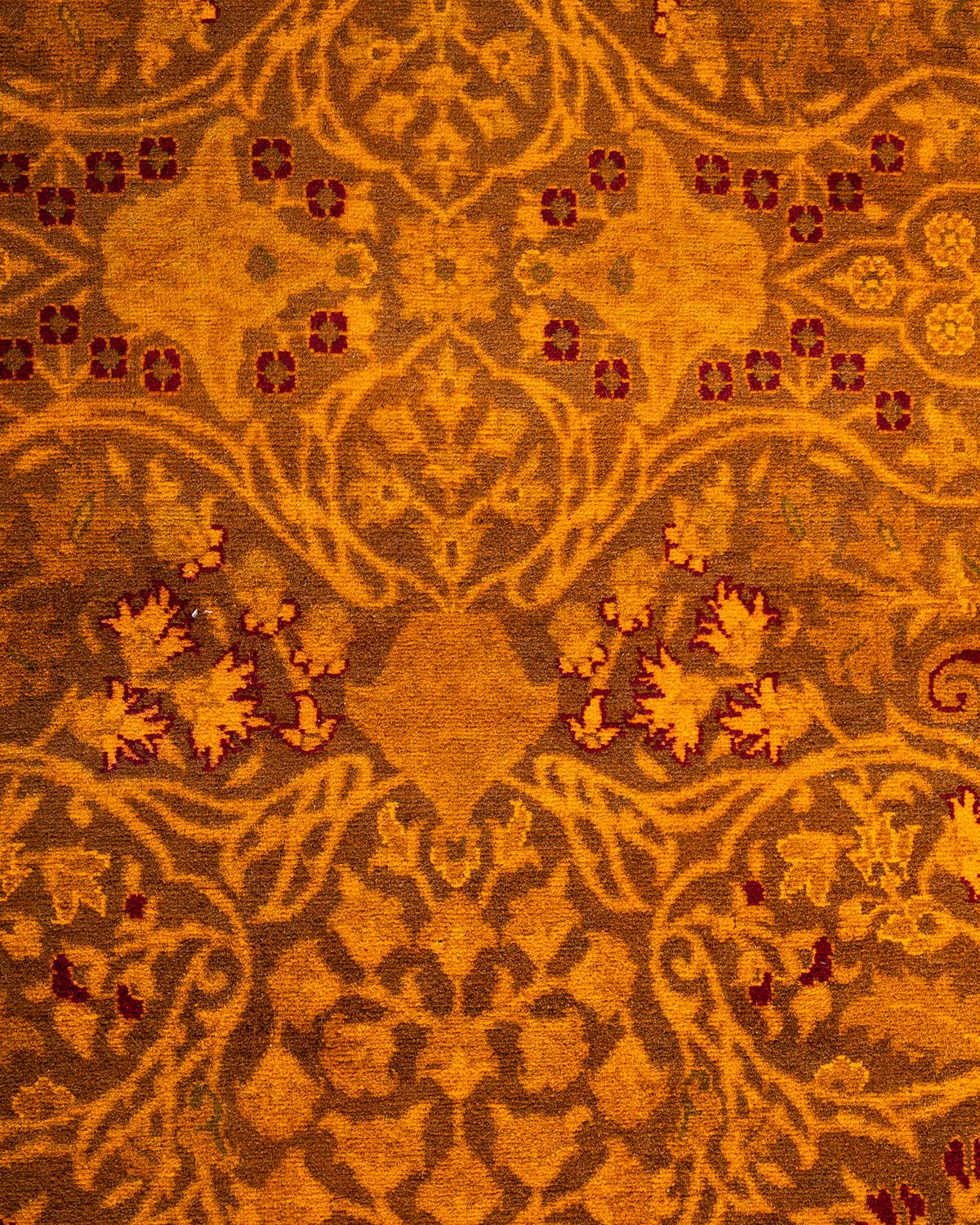 Contemporary Overdyed Hand Knotted Wool Brown Läufer (Pakistanisch) im Angebot