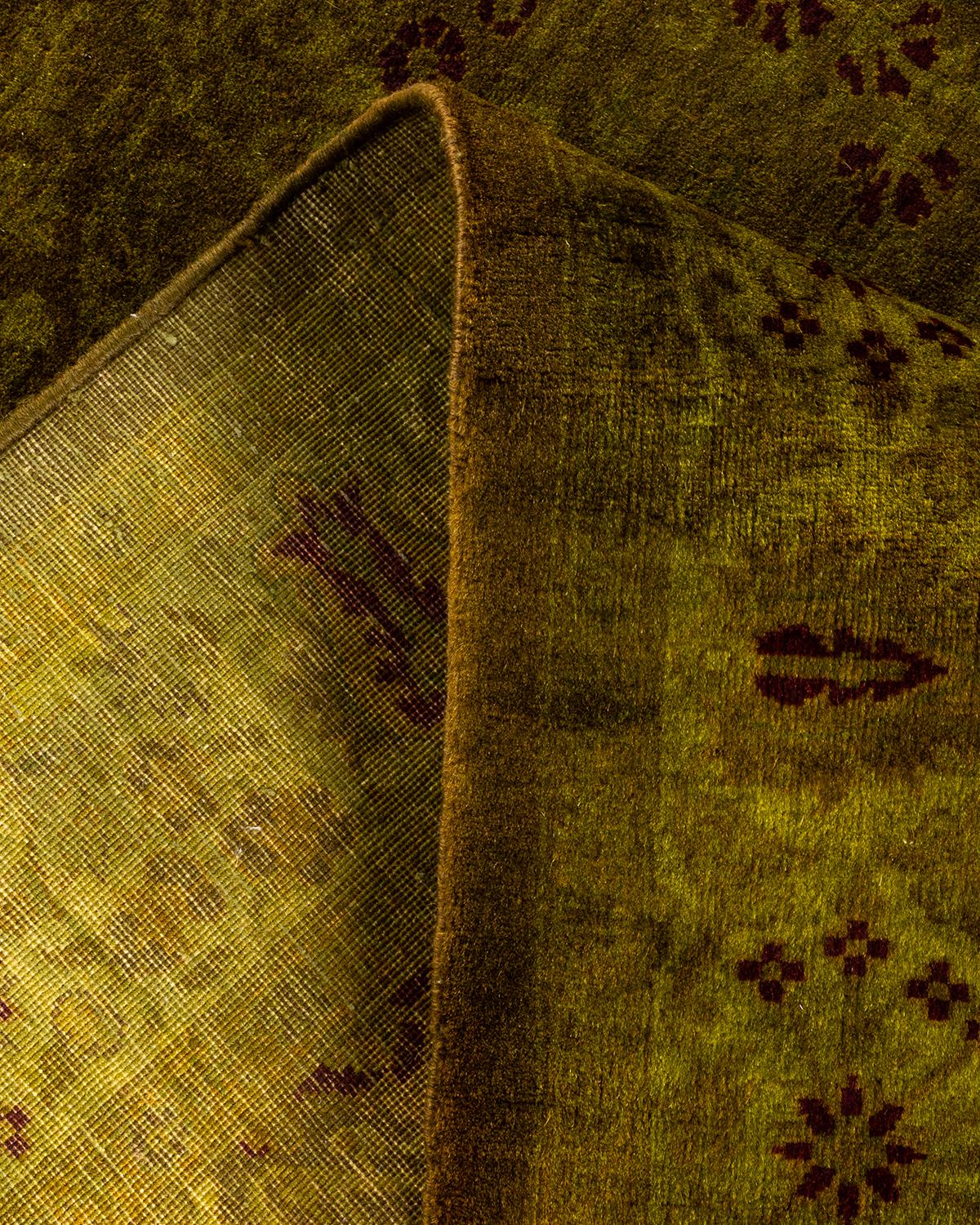 Lana Runner contemporaneo in lana marrone sovratinto e annodato a mano in vendita