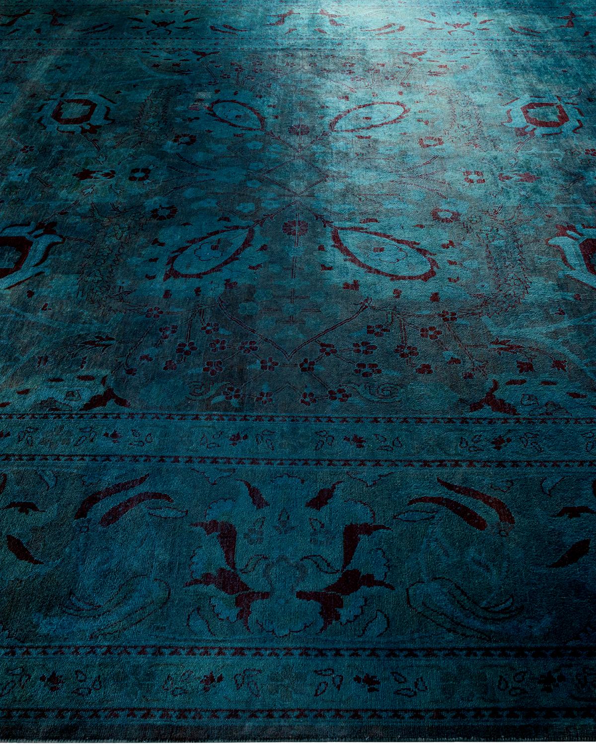 Contemporary Overdyed Hand Knotted Wool Charcoal Area Rug im Zustand „Neu“ im Angebot in Norwalk, CT