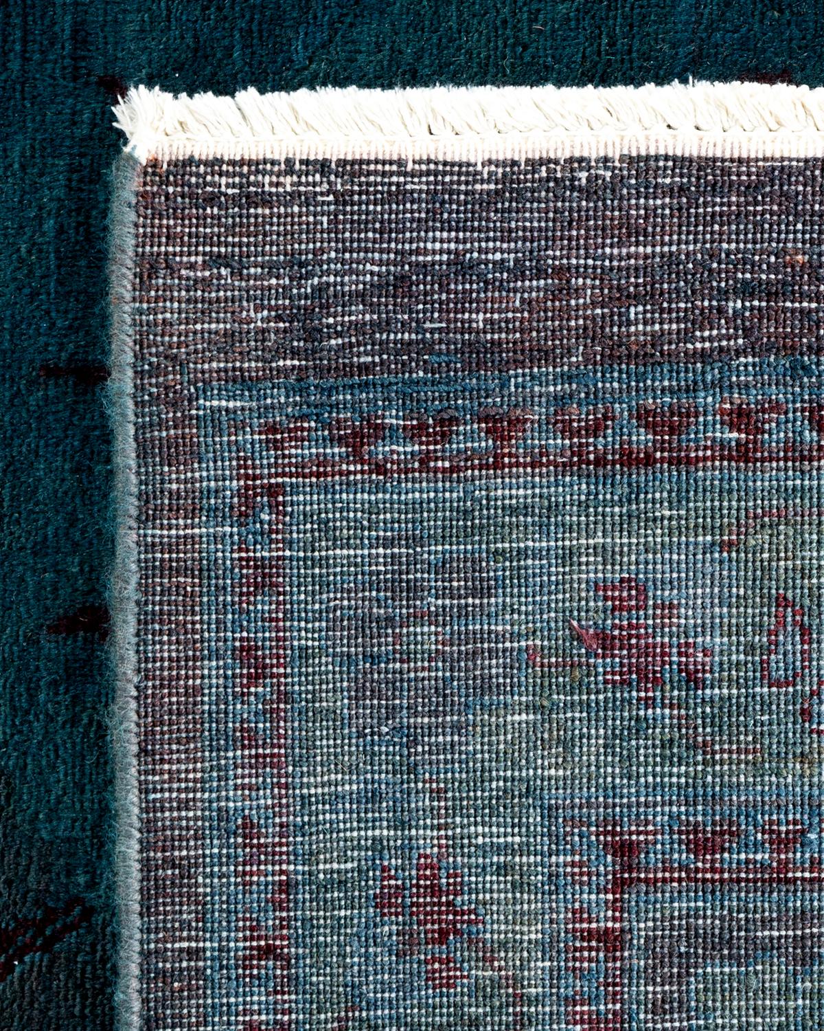 Contemporary Overdyed Hand Knotted Wool Charcoal Area Rug (21. Jahrhundert und zeitgenössisch) im Angebot