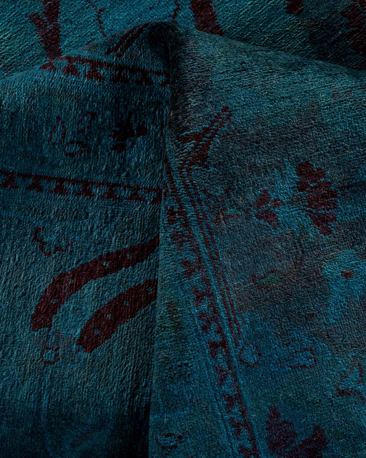 Contemporary Overdyed Hand Knotted Wool Charcoal Area Rug im Angebot 1