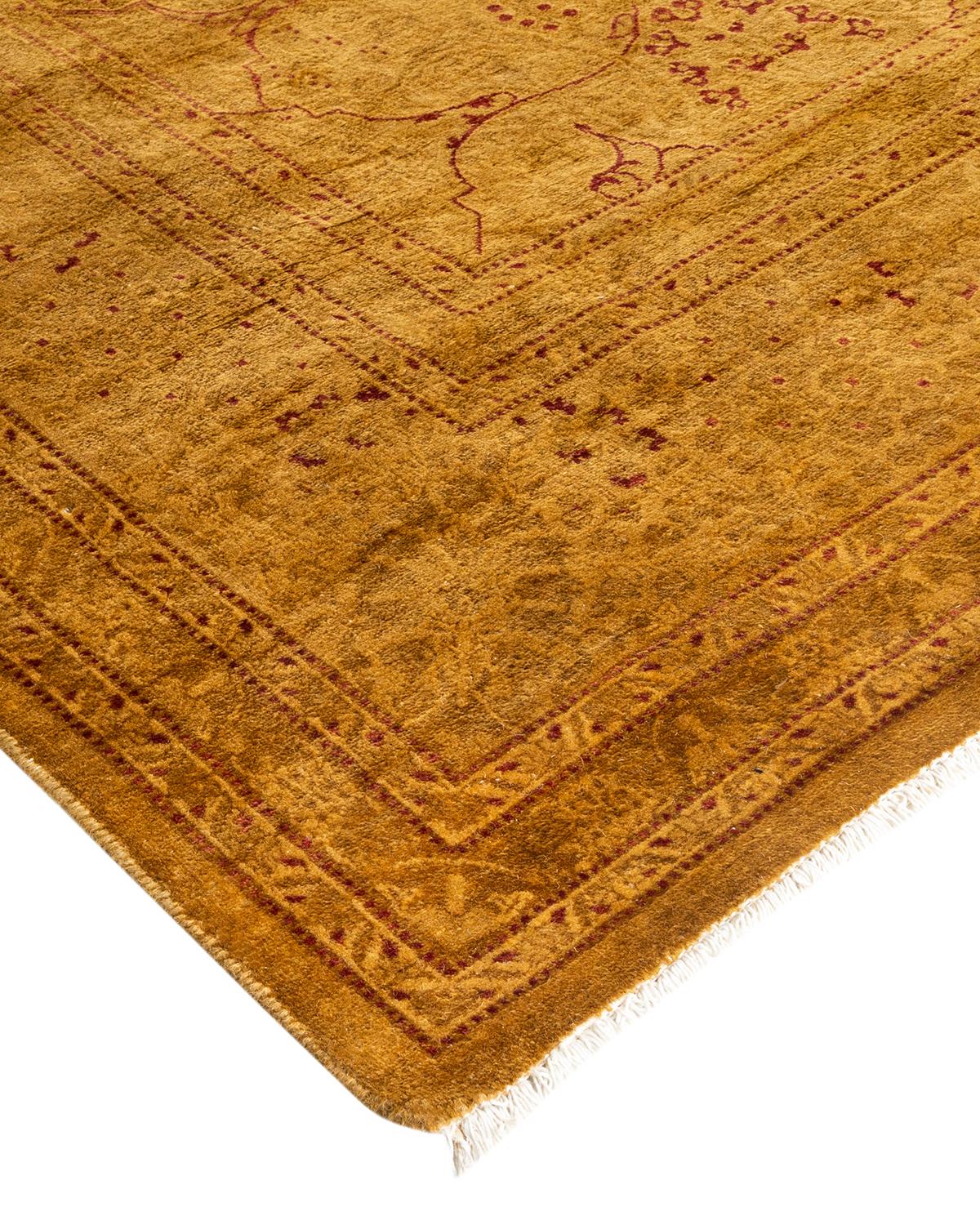 Vibrance-Teppiche sind der Inbegriff von Klassik mit Pfiff: traditionelle Muster in leuchtenden Farben gefärbt. Jeder handgeknüpfte Teppich wird mit einem 100% natürlichen botanischen Farbstoff gewaschen, der verborgene Nuancen in den Mustern