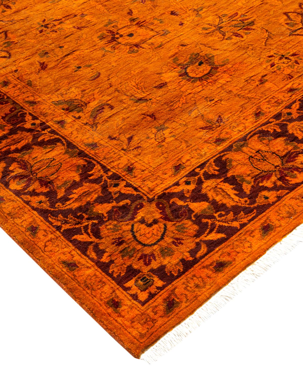 Vibrance-Teppiche sind der Inbegriff von Klassik mit Pfiff: traditionelle Muster in leuchtenden Farben gefärbt. Jeder handgeknüpfte Teppich wird mit einem 100% natürlichen botanischen Farbstoff gewaschen, der verborgene Nuancen in den Mustern
