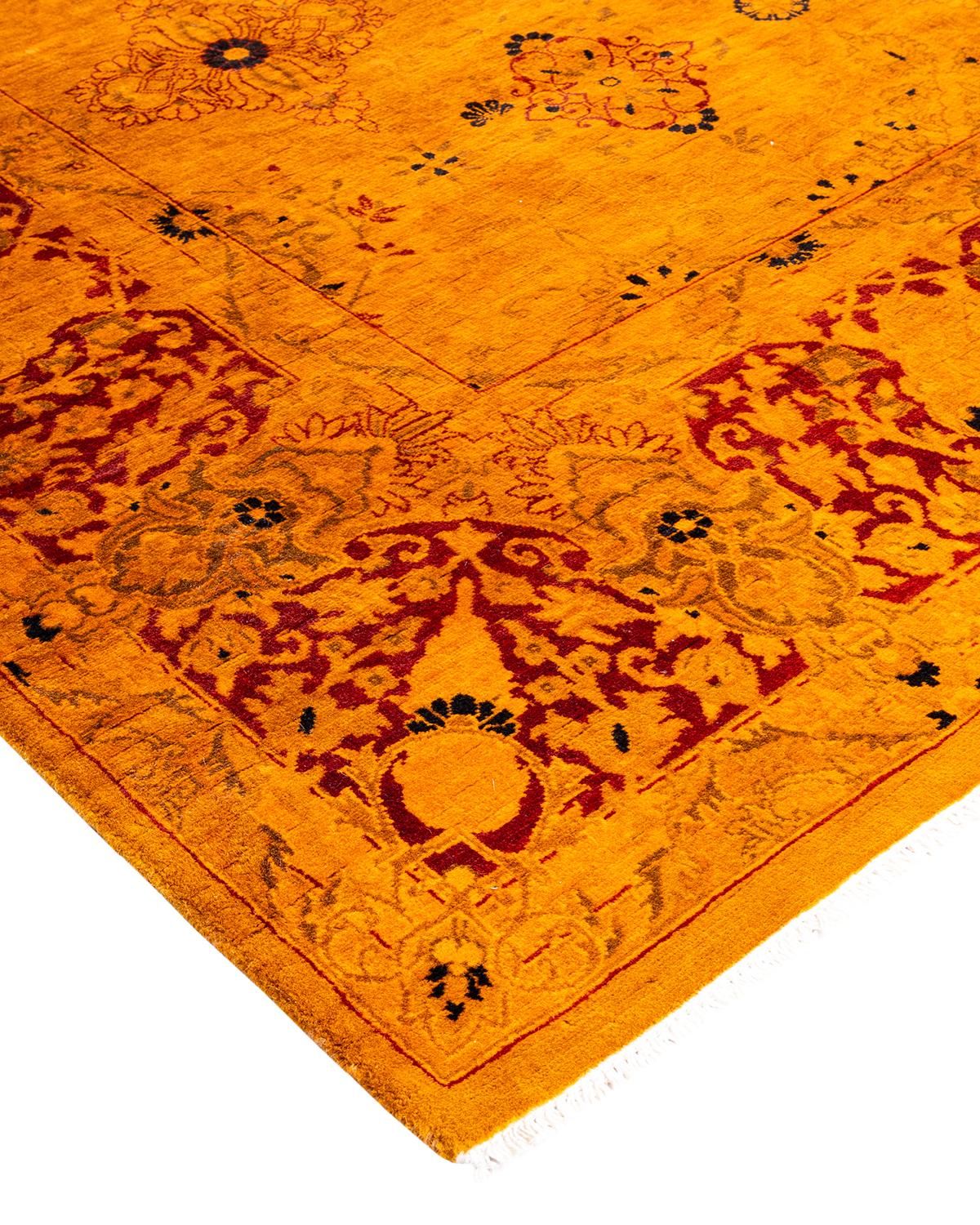 I tappeti Vibrance rappresentano il classico con un tocco di classe: motivi tradizionali sovratinti con colori brillanti. Ogni tappeto annodato a mano viene lavato con una tintura botanica 100% naturale che rivela le sfumature nascoste degli am