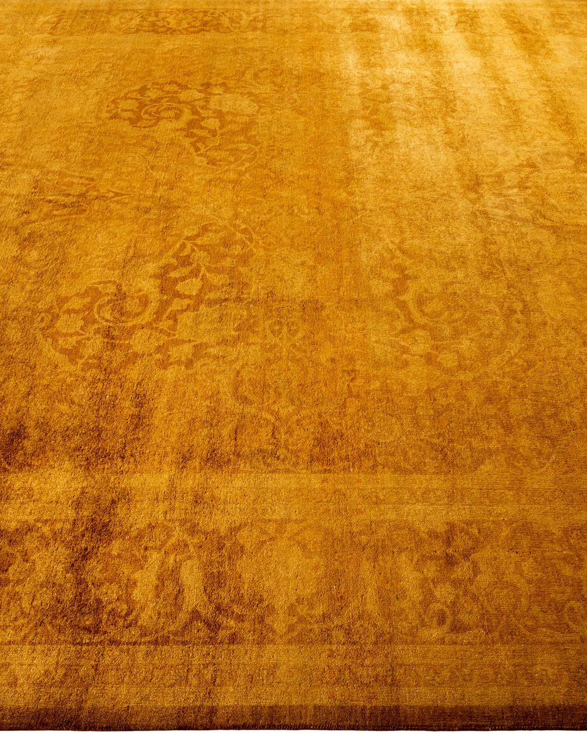 Contemporary Overdyed Hand Knotted Wool Gold Area Rug In New Condition For Sale In Norwalk, CT