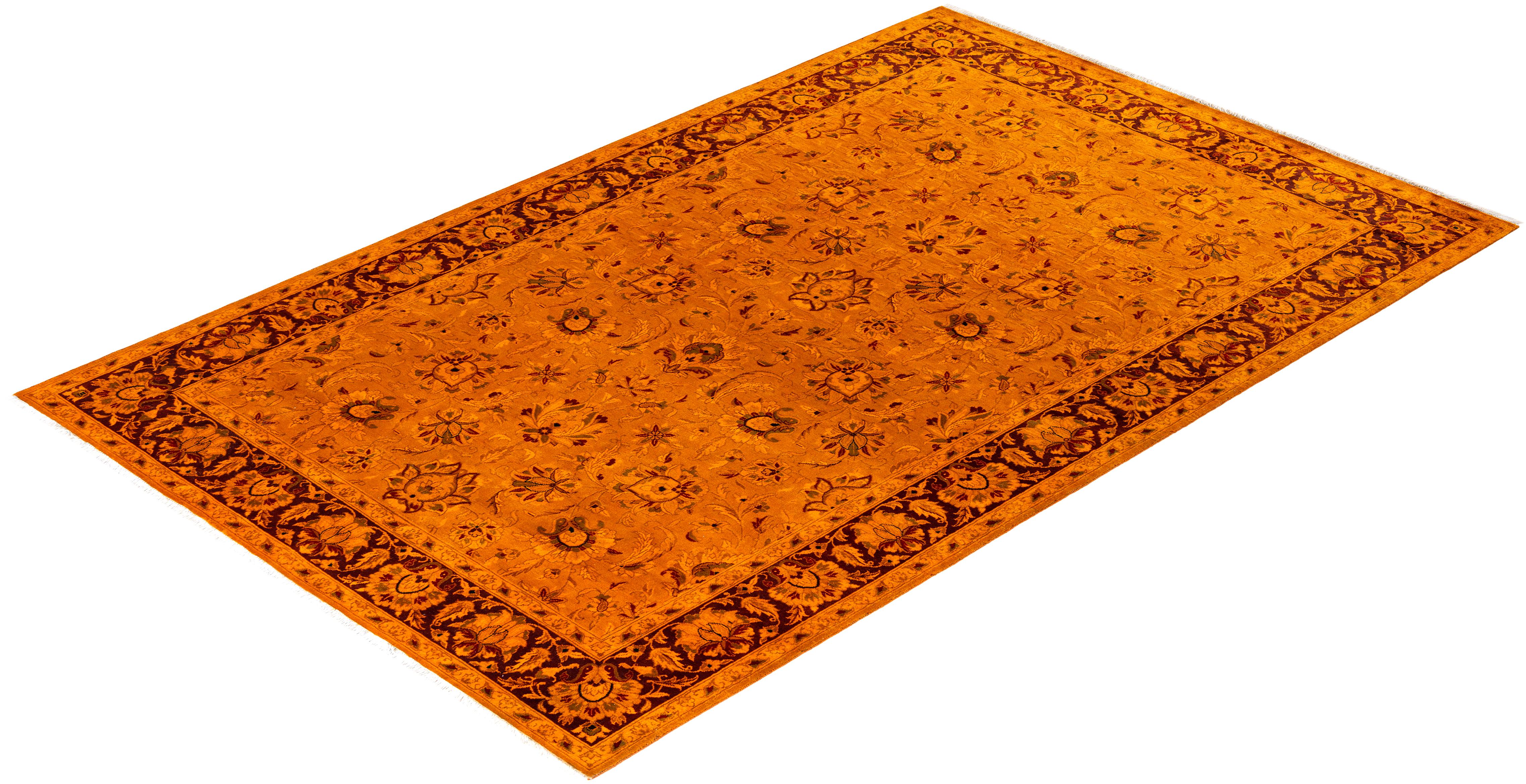 Contemporary Overdyed Hand Knotted Wool Gold Area Rug im Angebot 2