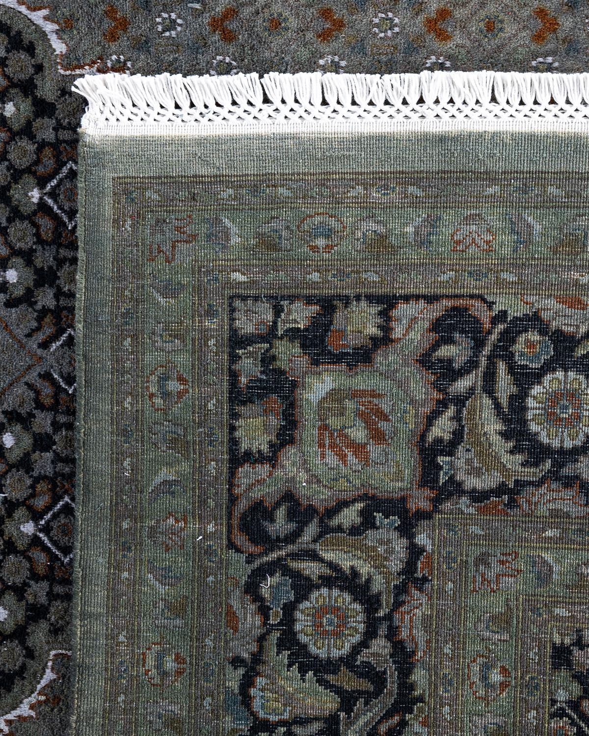 XXIe siècle et contemporain Contemporary Overdyed Hand Knotted Wool Gray Area Rug 6' 8
