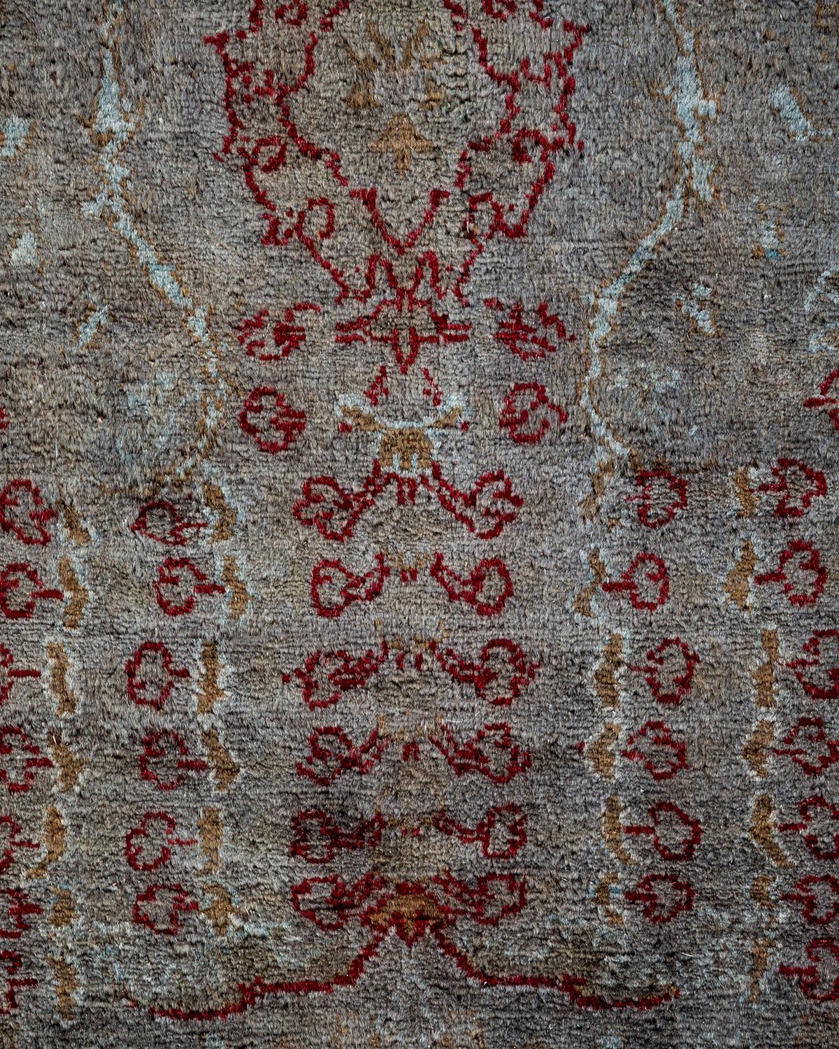 Contemporary Overdyed Hand Knotted Wool Gray Area Rug (Pakistanisch) im Angebot