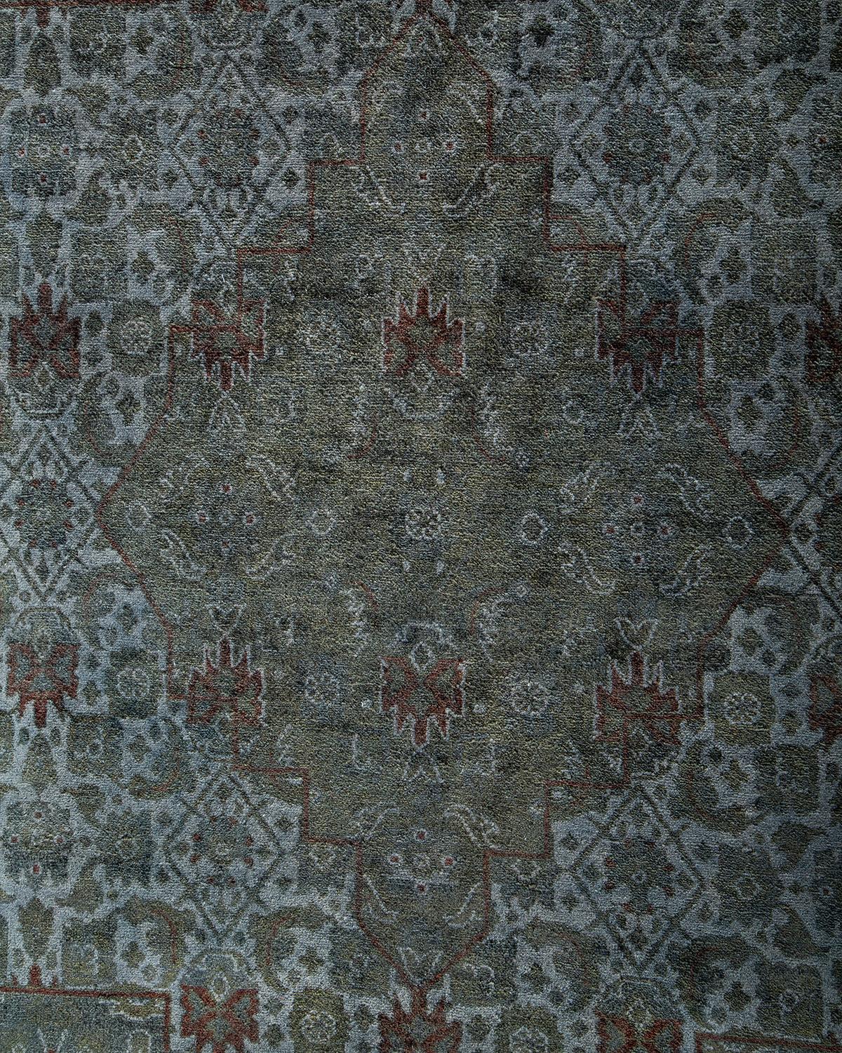 Contemporary Overdyed Hand Knotted Wool Gray Area Rug (Pakistanisch) im Angebot