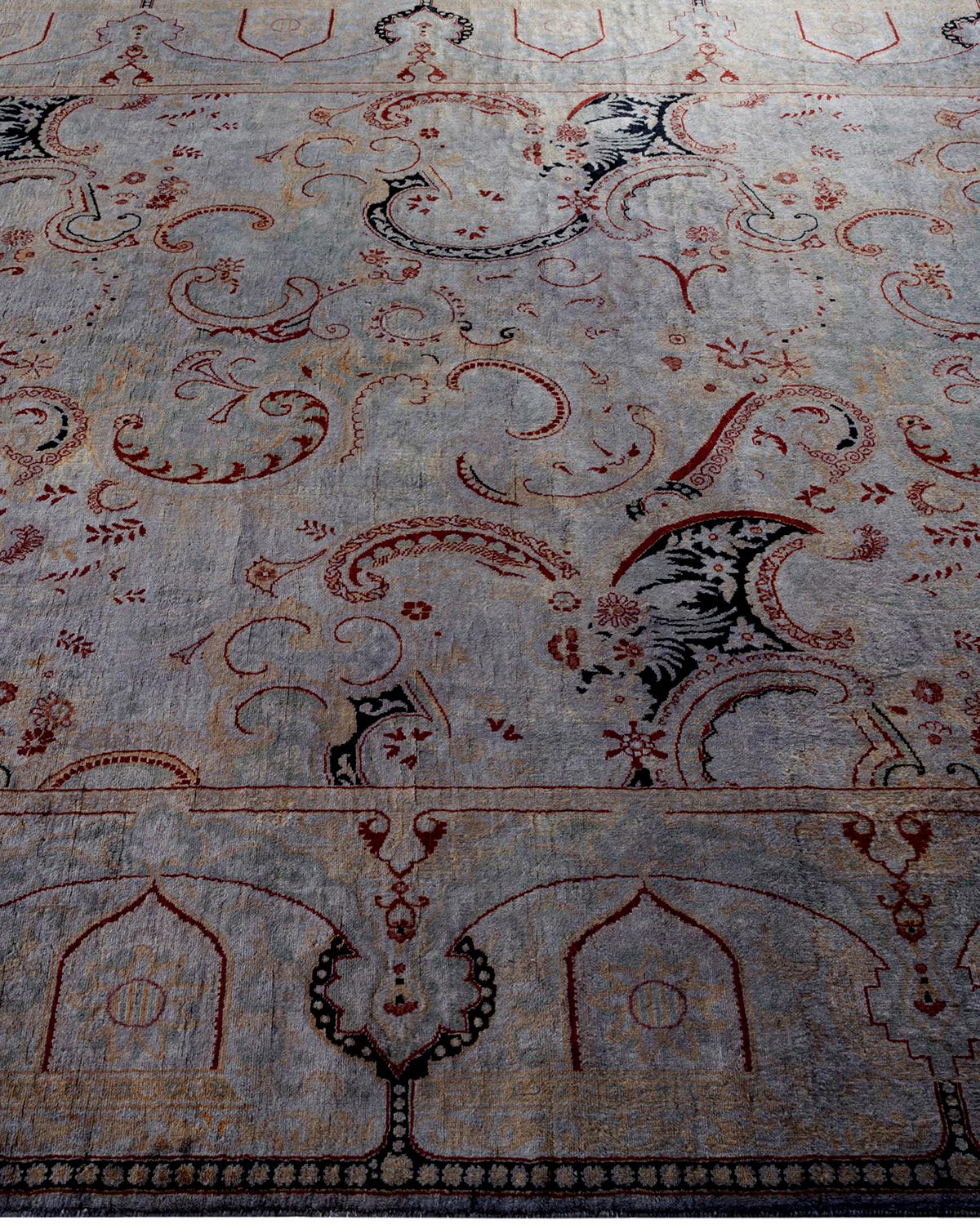 Contemporary Overdyed Hand Knotted Wool Gray Area Rug (Tapis de sol surdimensionné en laine grise nouée à la main) Neuf - En vente à Norwalk, CT