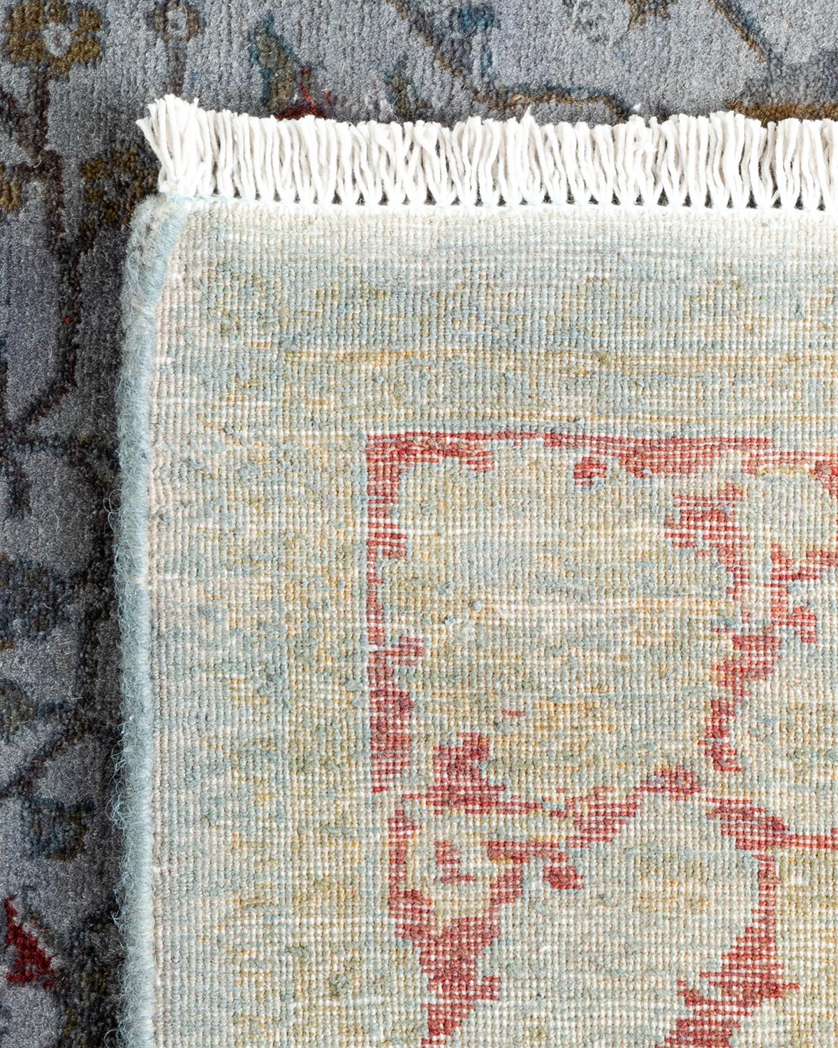 XXI secolo e contemporaneo Contemporary Overdyed Hand Knotted Wool Gray Area Rugs (Tappeto di lana grigio) in vendita
