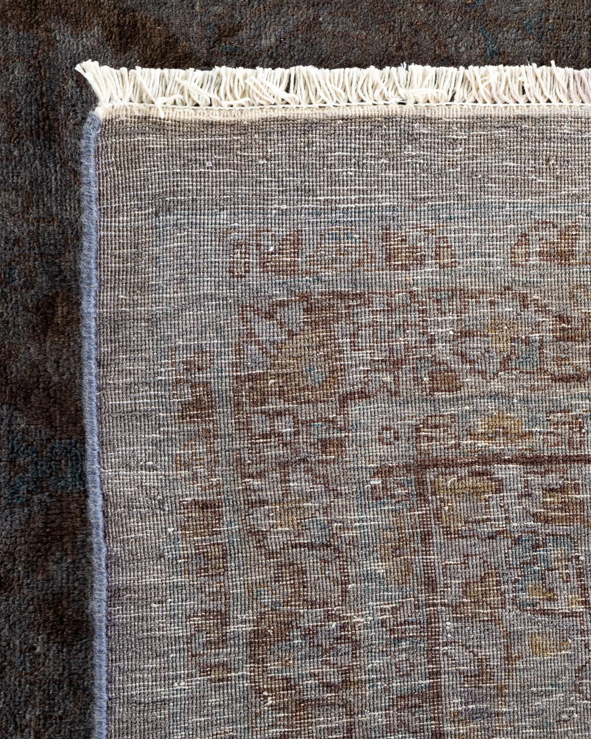 XXI secolo e contemporaneo Contemporary Overdyed Hand Knotted Wool Gray Area Rugs (Tappeto di lana grigio) in vendita