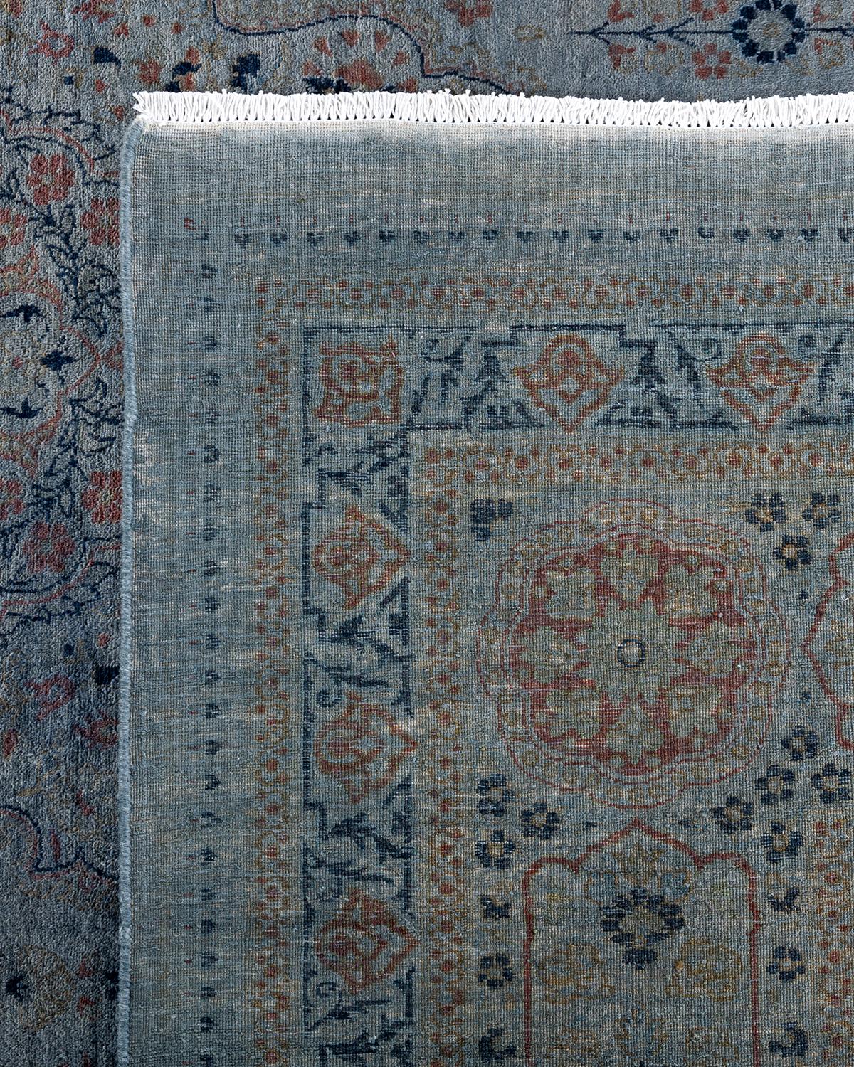 Contemporary Overdyed Hand Knotted Wool Gray Area Rug (21. Jahrhundert und zeitgenössisch) im Angebot