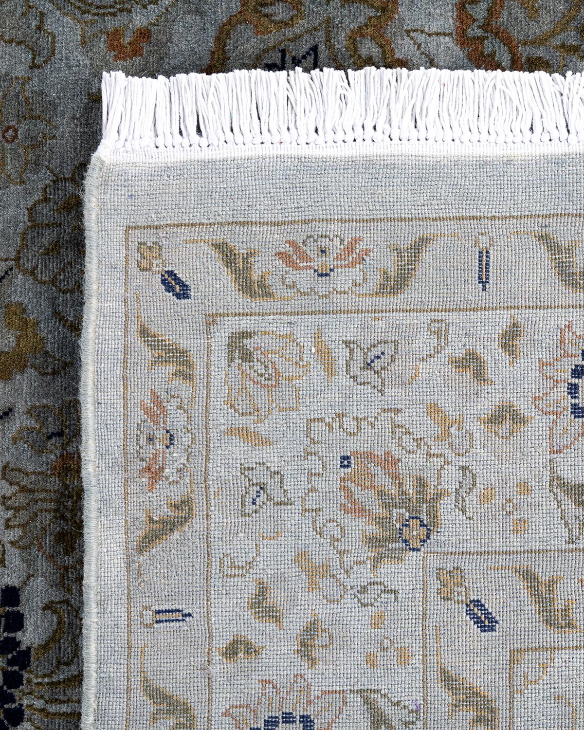 Contemporary Overdyed Hand Knotted Wool Gray Area Rug (21. Jahrhundert und zeitgenössisch) im Angebot