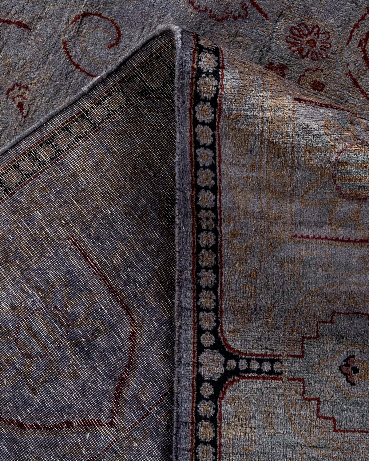 Laine Contemporary Overdyed Hand Knotted Wool Gray Area Rug (Tapis de sol surdimensionné en laine grise nouée à la main) en vente