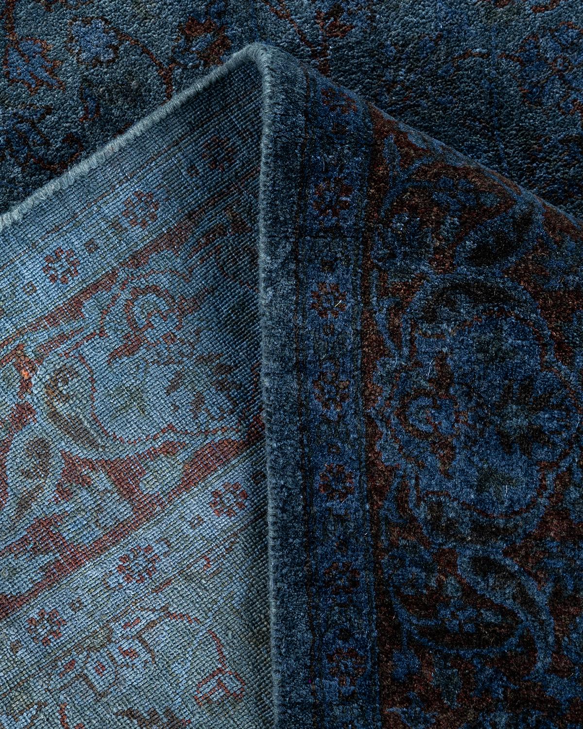 Contemporary Overdyed Hand Knotted Wool Gray Area Rug (Wolle) im Angebot