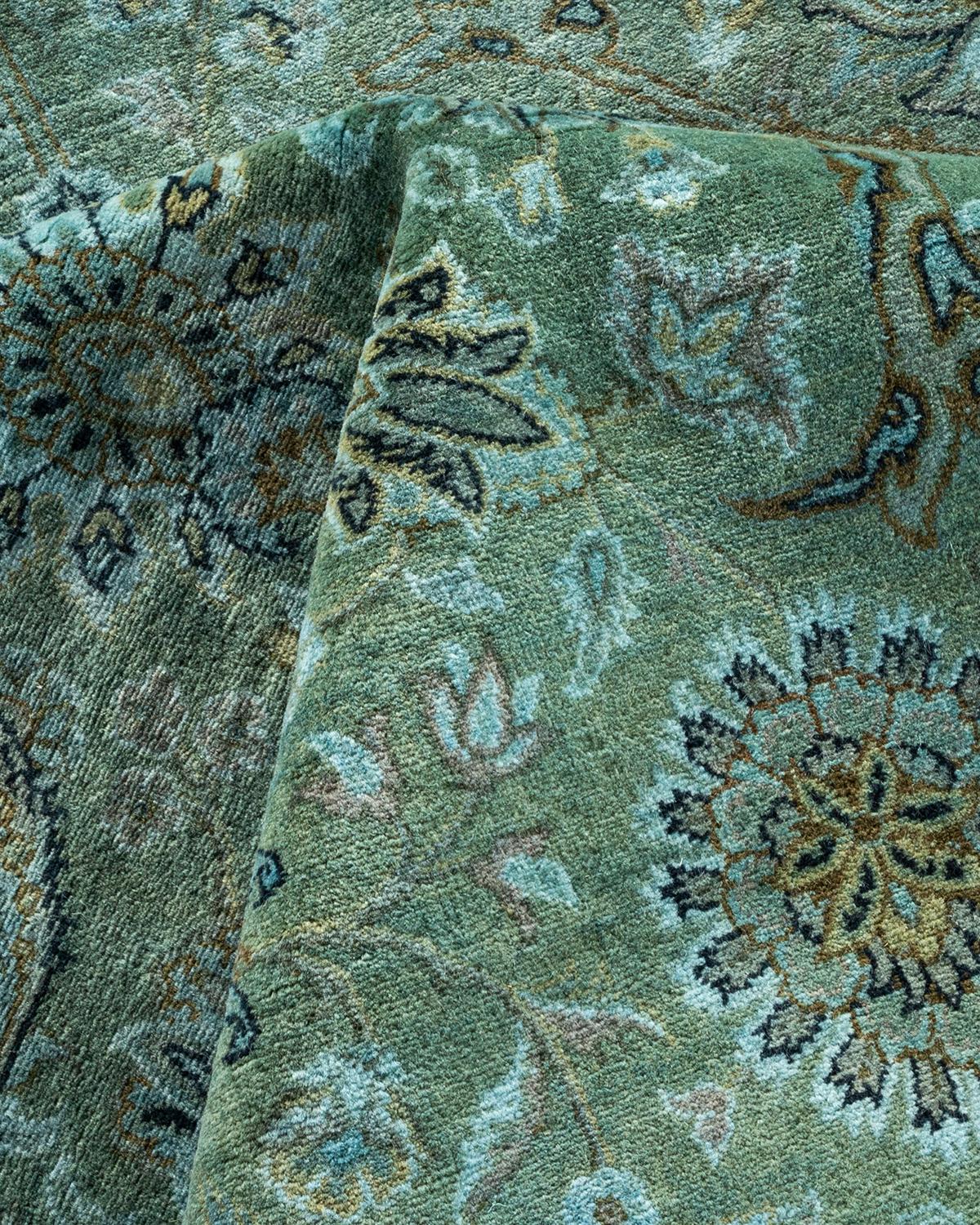 Contemporary Overdyed Hand Knotted Wool Gray Area Rug (Tapis de sol surdimensionné en laine grise nouée à la main) en vente 1