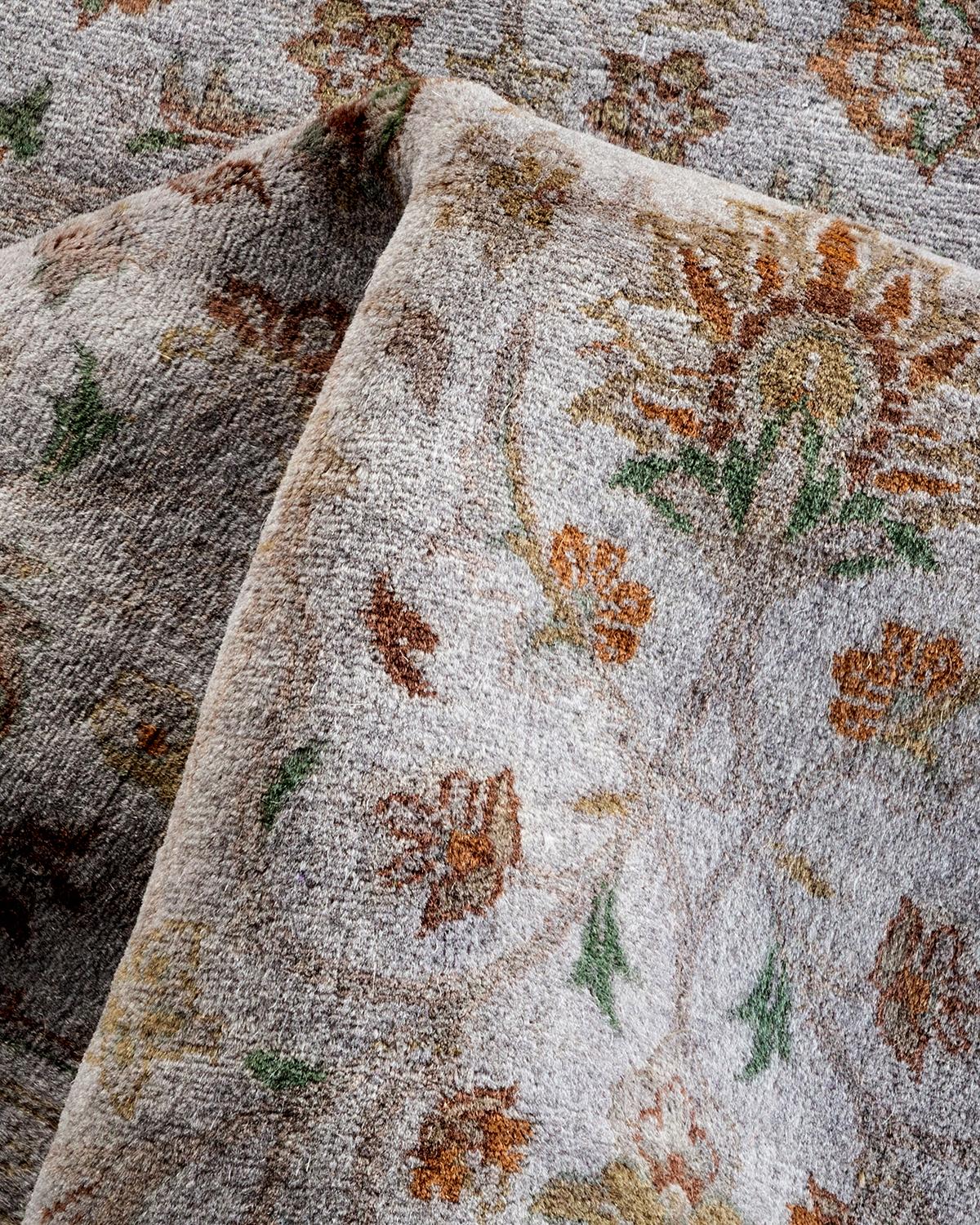 Contemporary Overdyed Hand Knotted Wool Gray Area Rug (Tapis de sol surdimensionné en laine grise nouée à la main) en vente 1