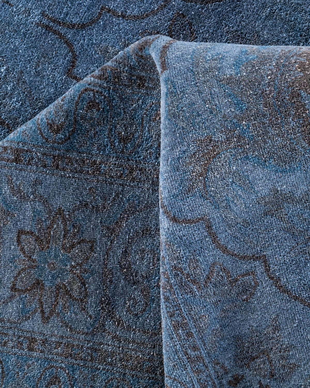 Contemporary Overdyed Hand Knotted Wool Gray Area Rug im Angebot 1