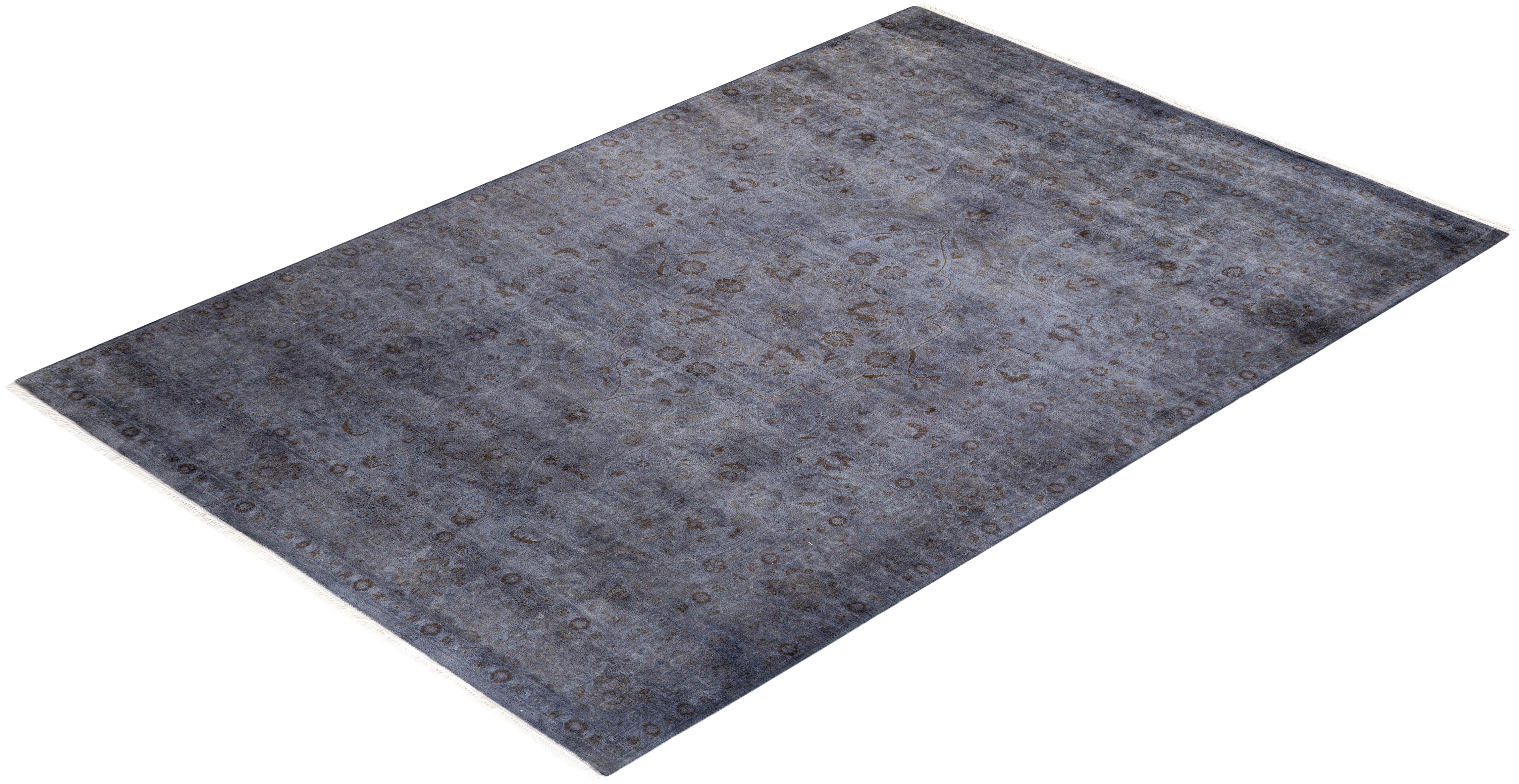 Contemporary Overdyed Hand Knotted Wool Gray Area Rug im Angebot 2
