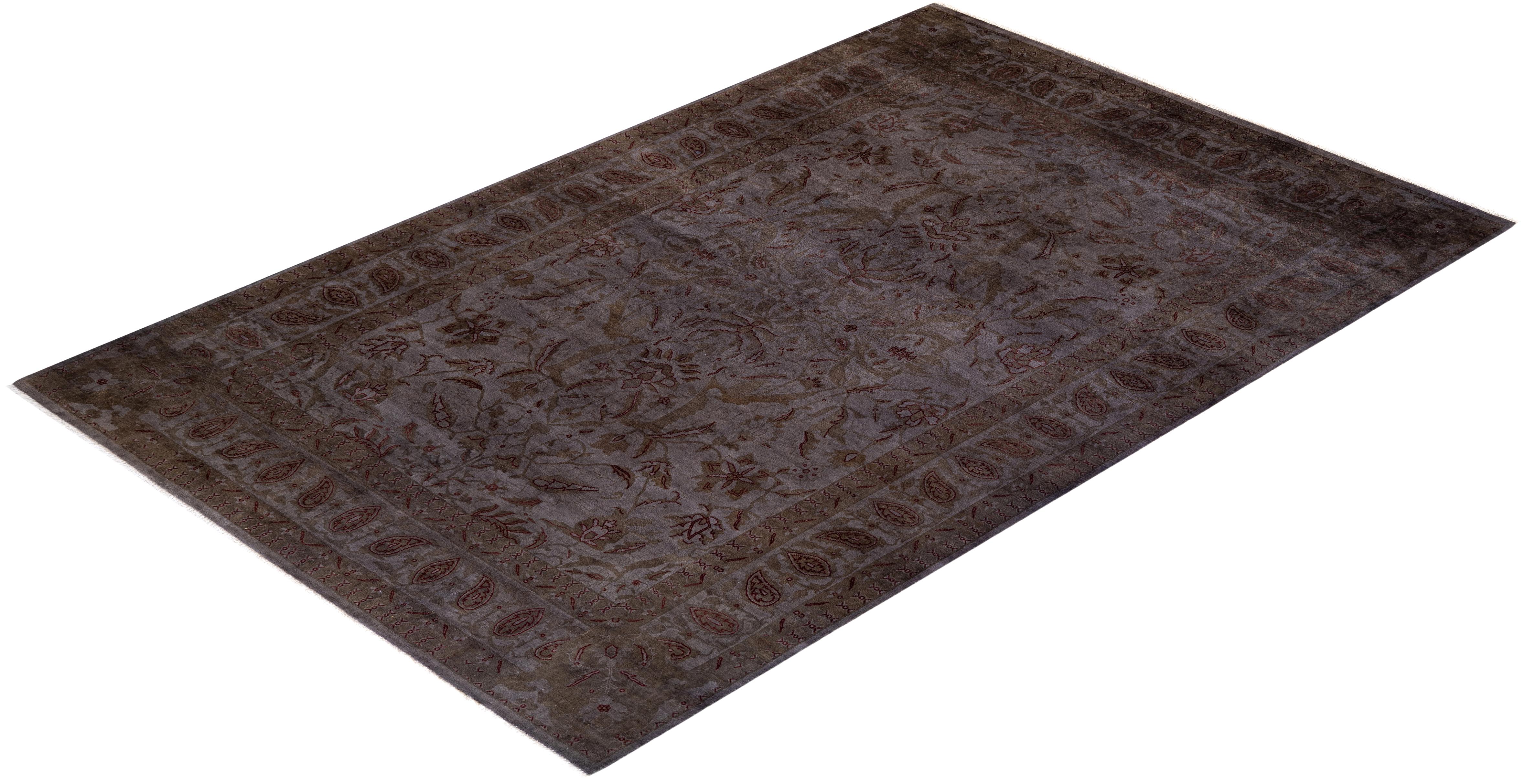 Contemporary Overdyed Hand Knotted Wool Gray Area Rug im Angebot 2