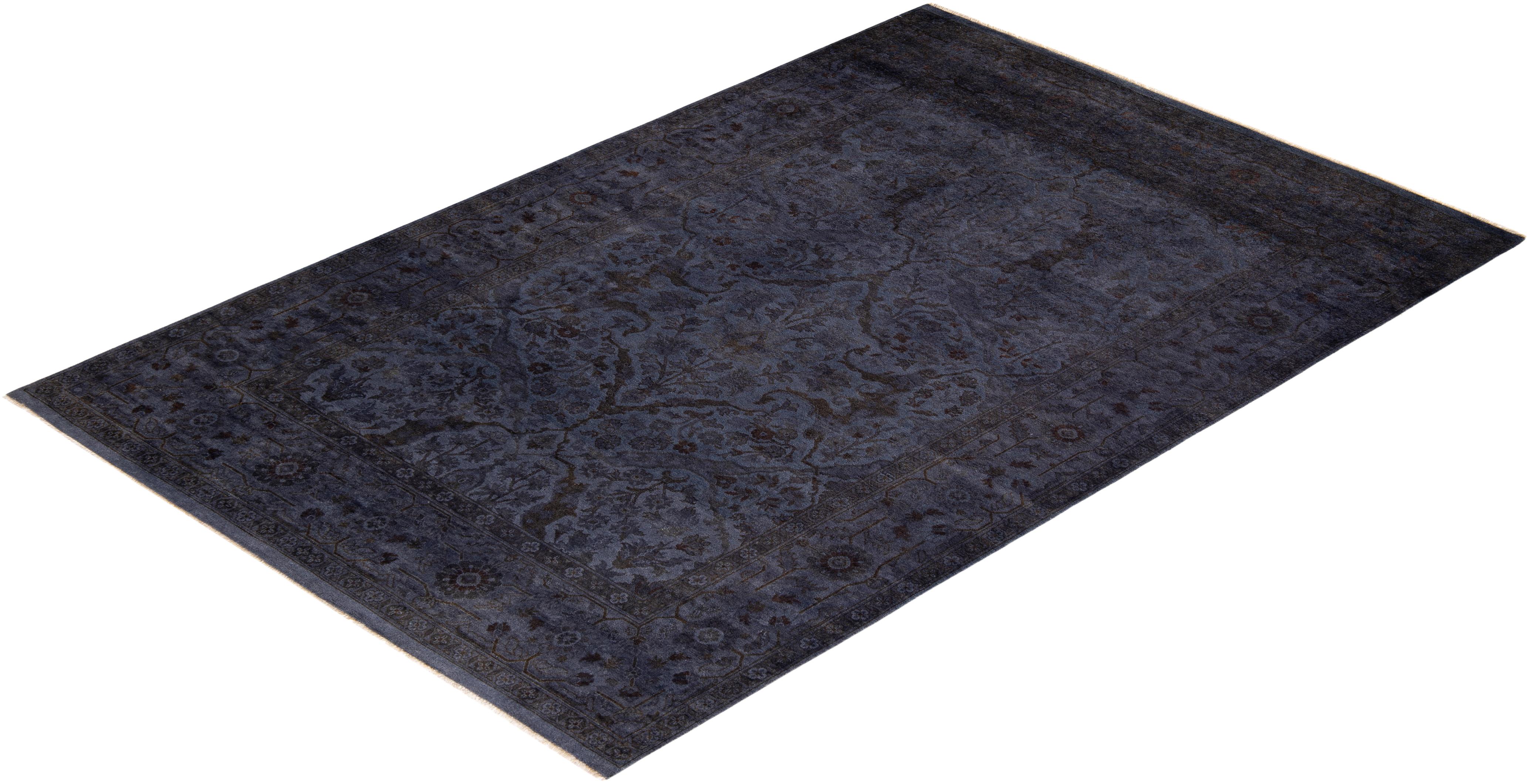 Contemporary Overdyed Hand Knotted Wool Gray Area Rug im Angebot 2