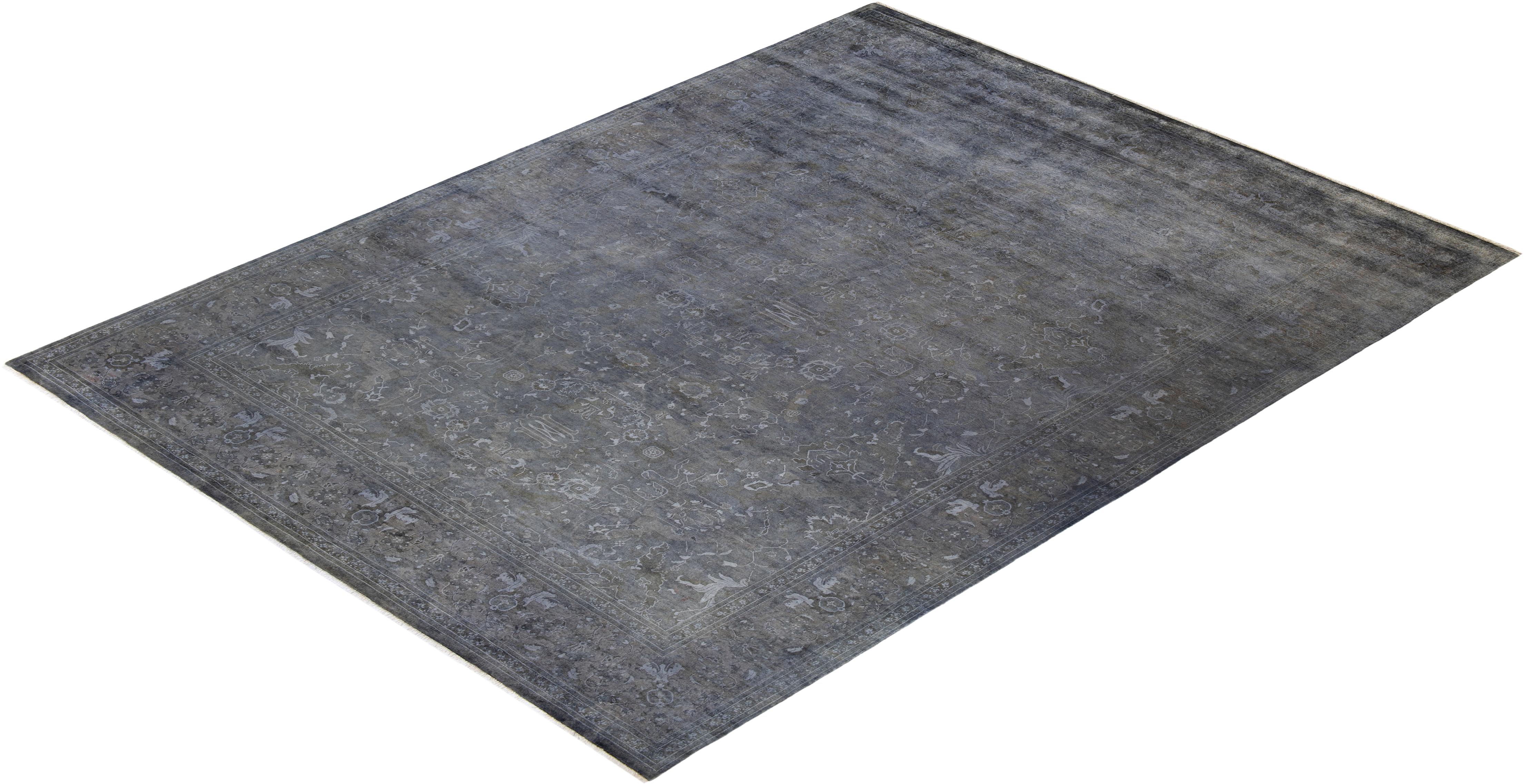Contemporary Overdyed Hand Knotted Wool Gray Area Rugs (Tappeto di lana grigio) in vendita 2
