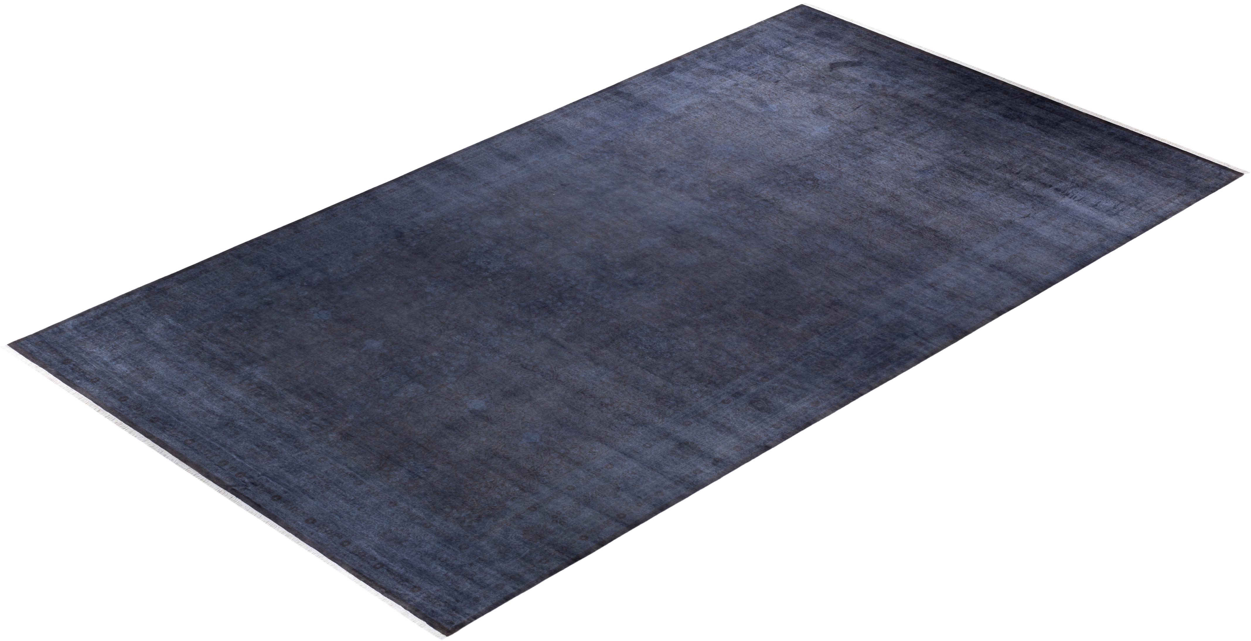 Contemporary Overdyed Hand Knotted Wool Gray Area Rug im Angebot 2