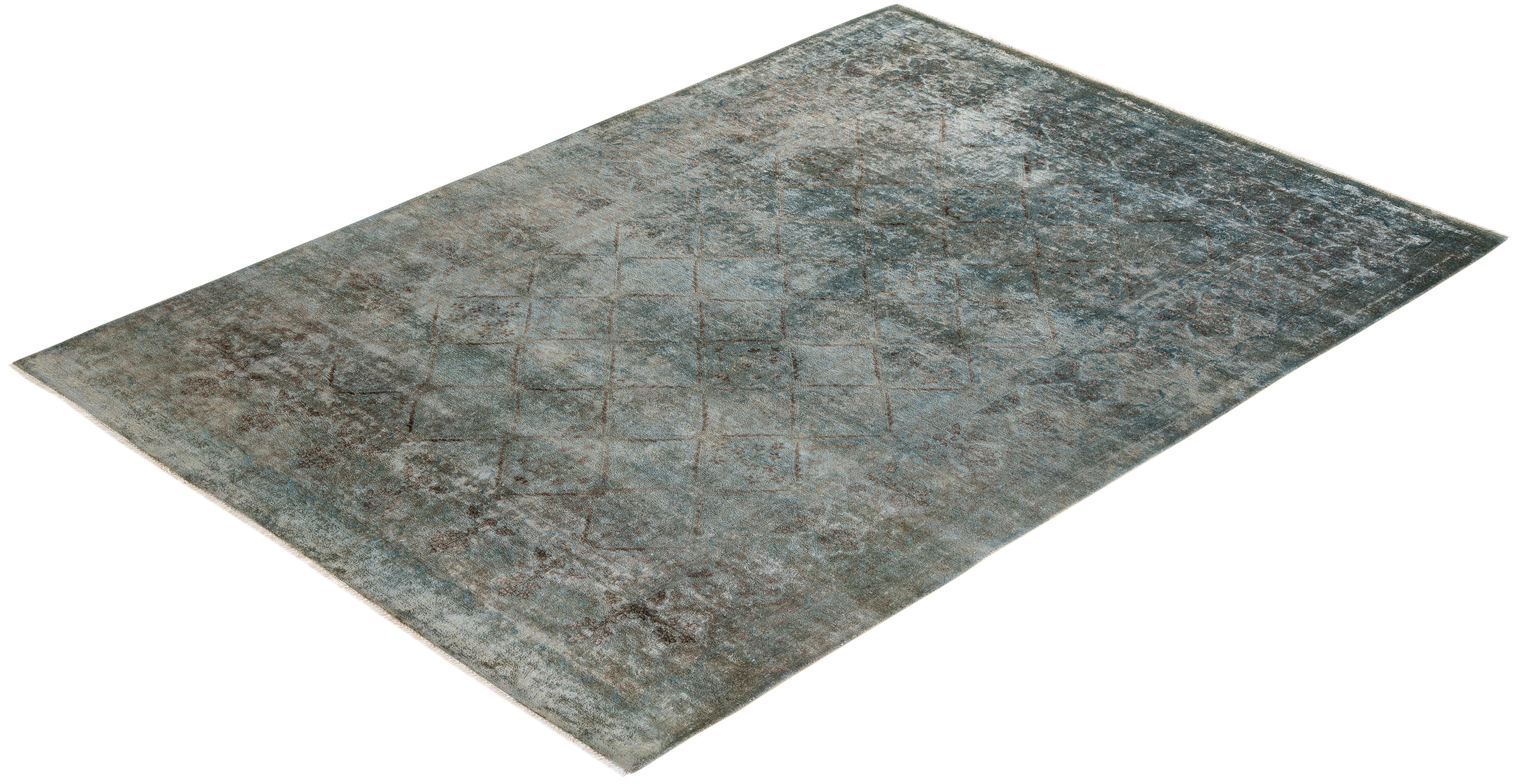Contemporary Overdyed Hand Knotted Wool Gray Area Rugs (Tappeto di lana grigio) in vendita 2