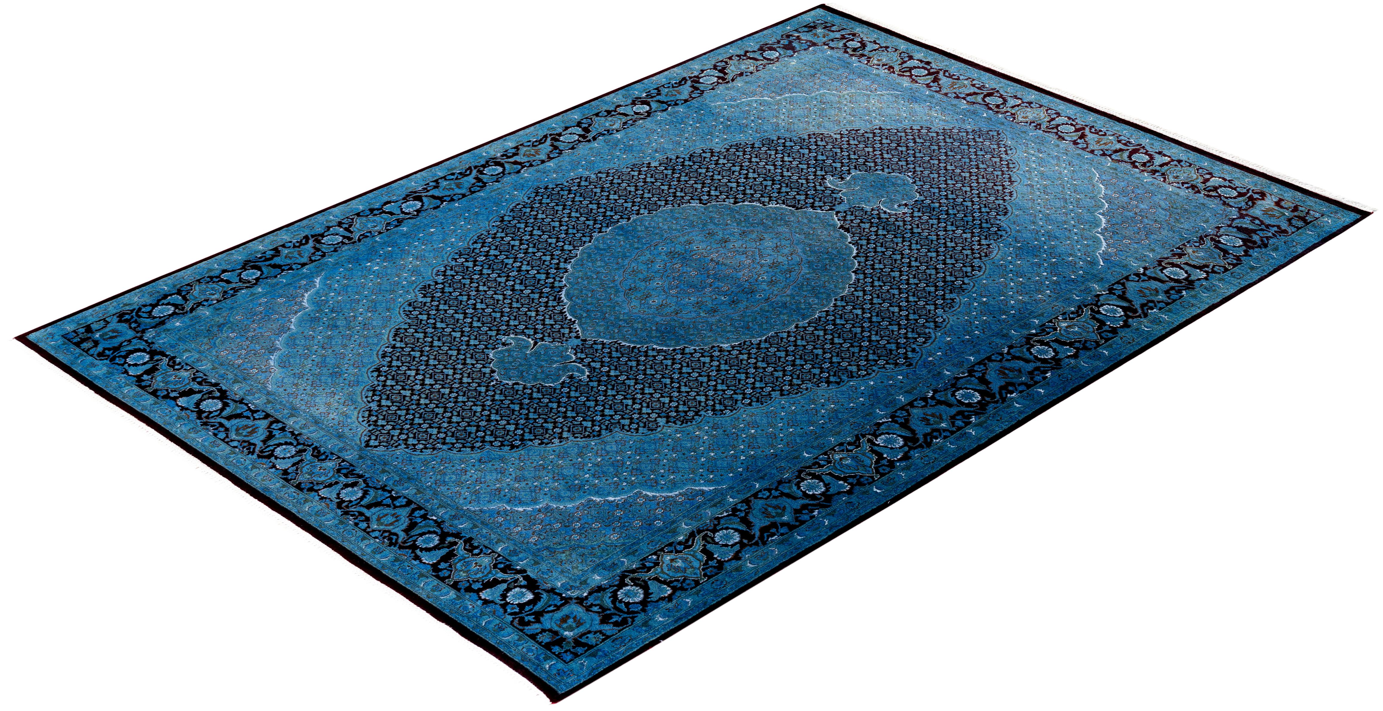 Contemporary Overdyed Hand Knotted Wool Gray Area Rug im Angebot 2