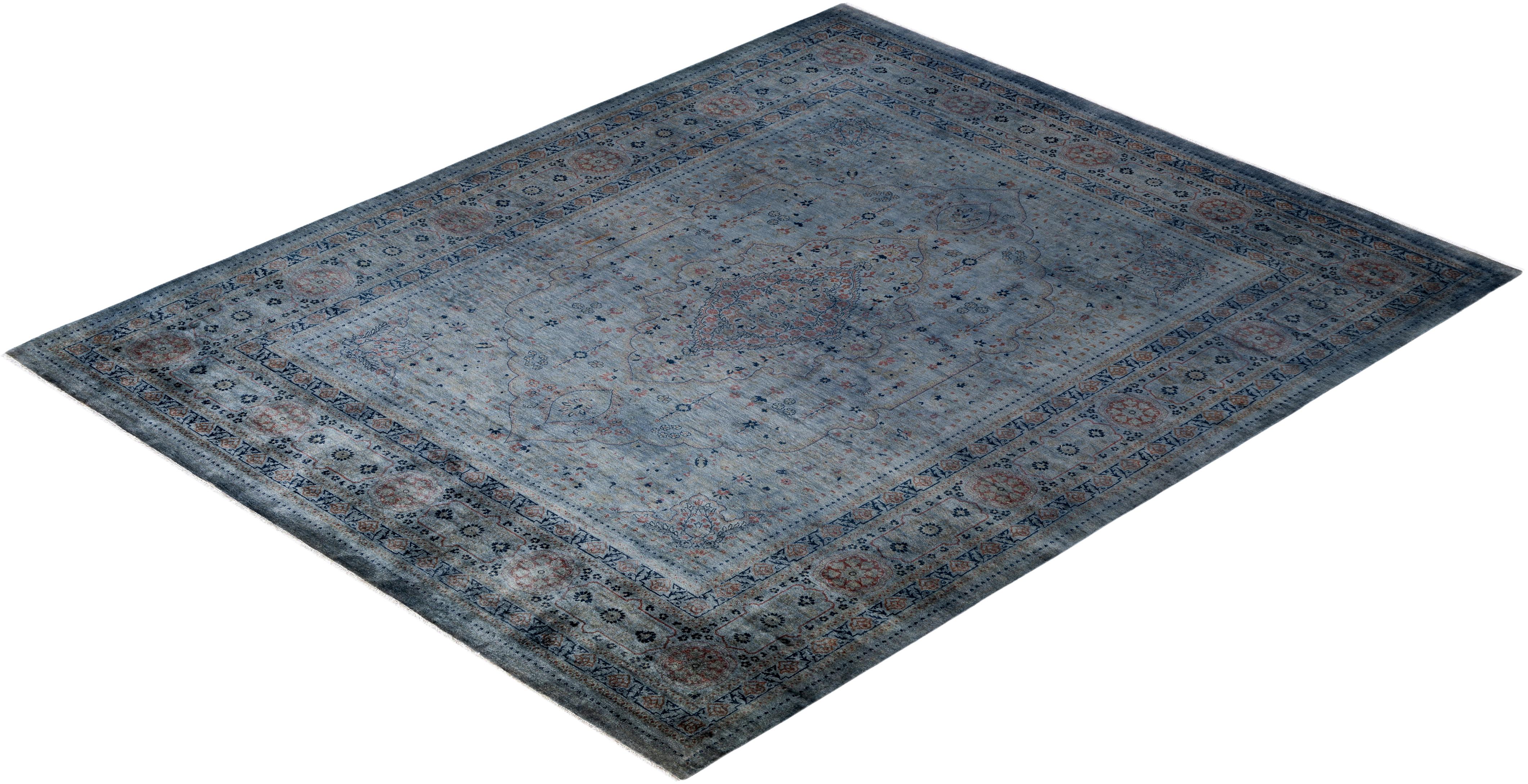 Contemporary Overdyed Hand Knotted Wool Gray Area Rug im Angebot 2