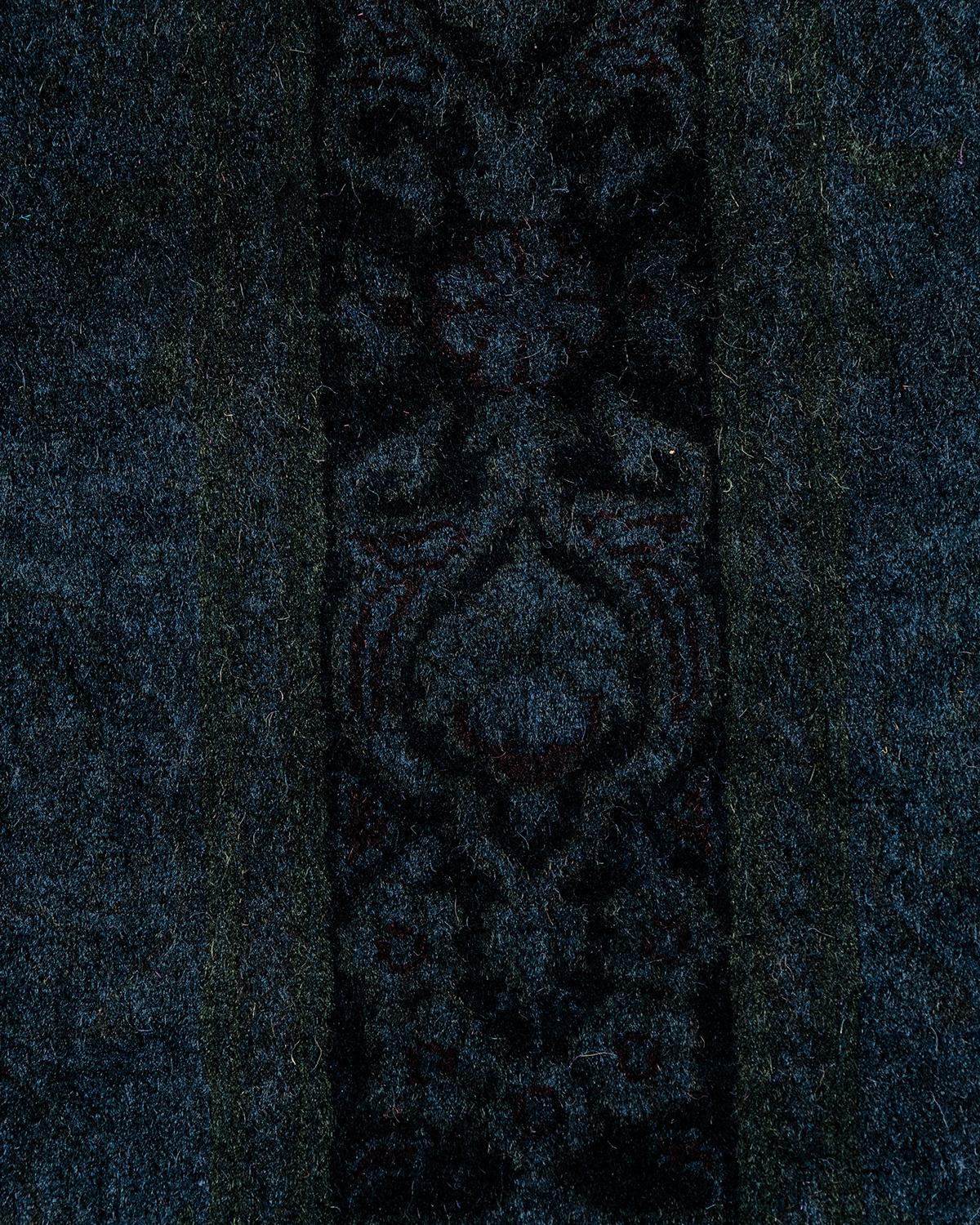 Pakistanais Contemporary Overdyed Hand Knotted Wool Gray Octagon Area Rug 5' 1