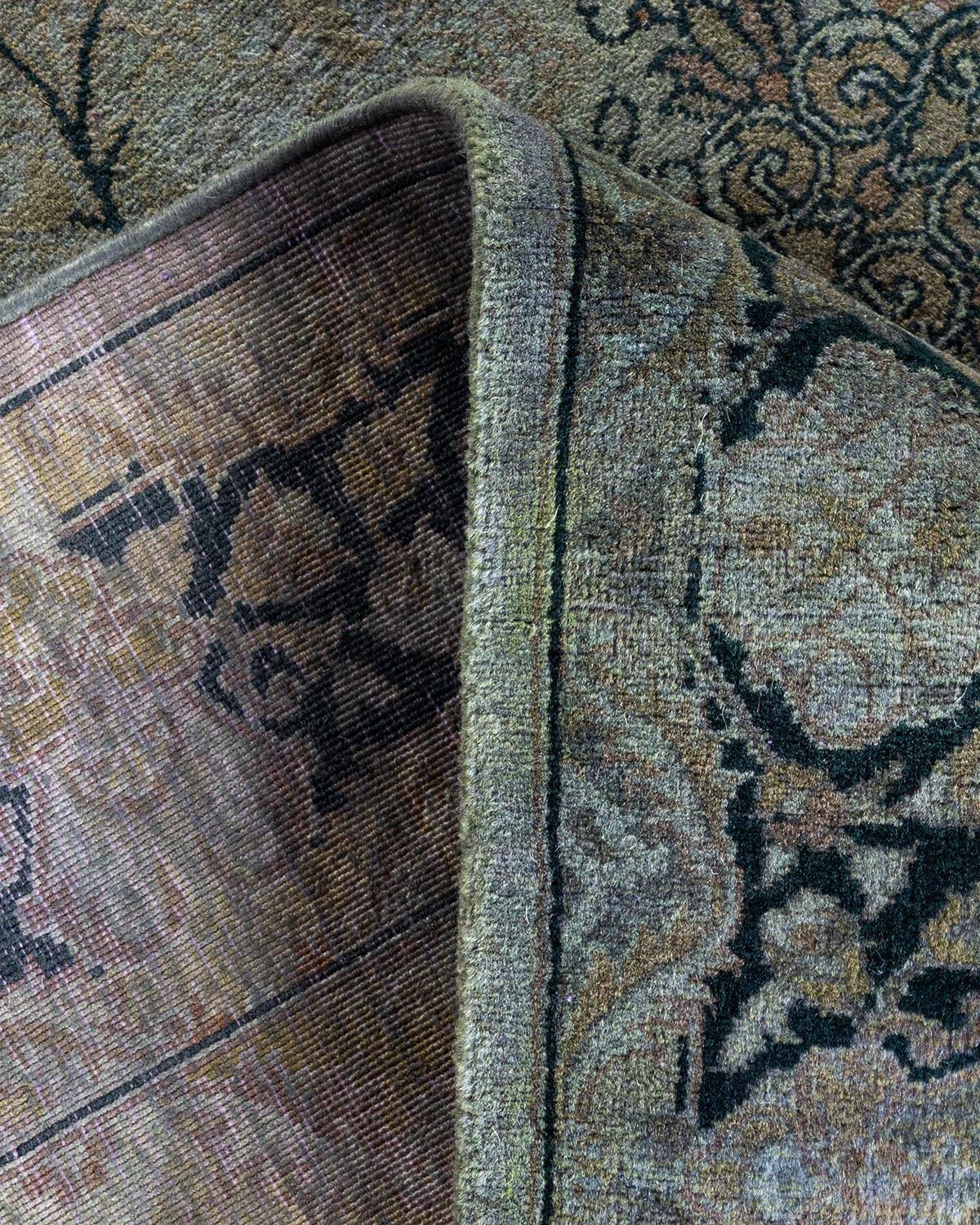 Traves de Mesa Contemporáneo Overdyed Hand Knotted Lana Gris en venta 1