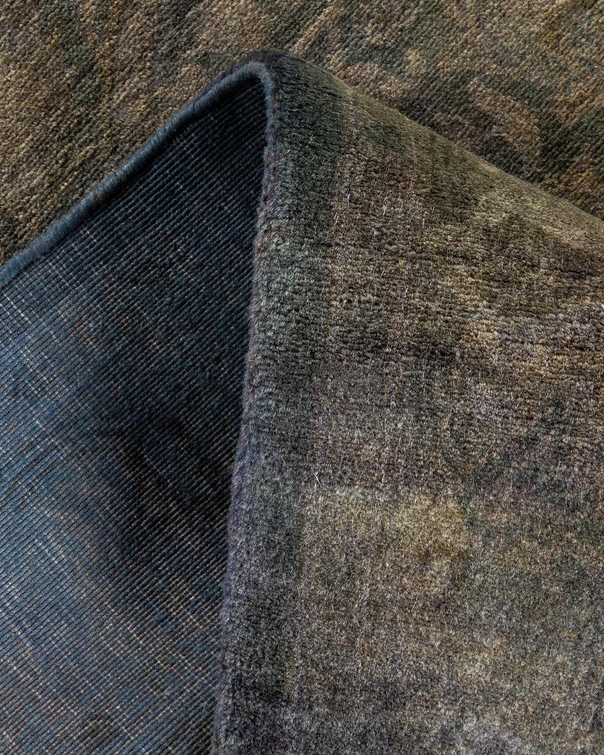 Traves de Mesa Contemporáneo Overdyed Hand Knotted Lana Gris en venta 1