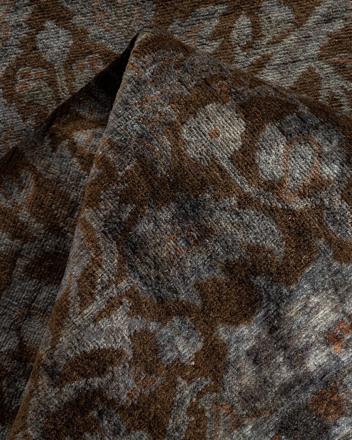 Traves de Mesa Contemporáneo Overdyed Hand Knotted Lana Gris en venta 2