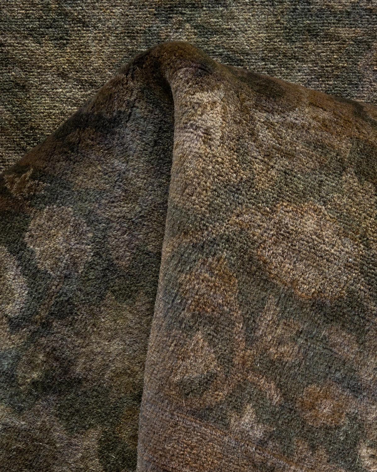 Traves de Mesa Contemporáneo Overdyed Hand Knotted Lana Gris en venta 2