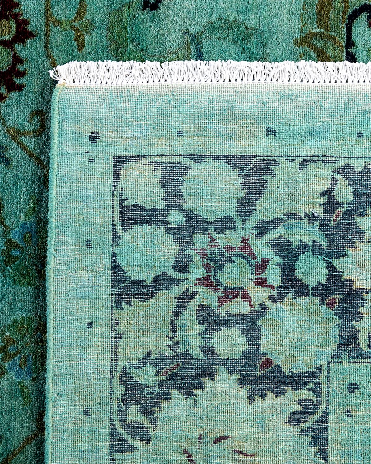 XXI secolo e contemporaneo Contemporary Overdyed Hand Knotted Wool Green Area Rug 4' 8