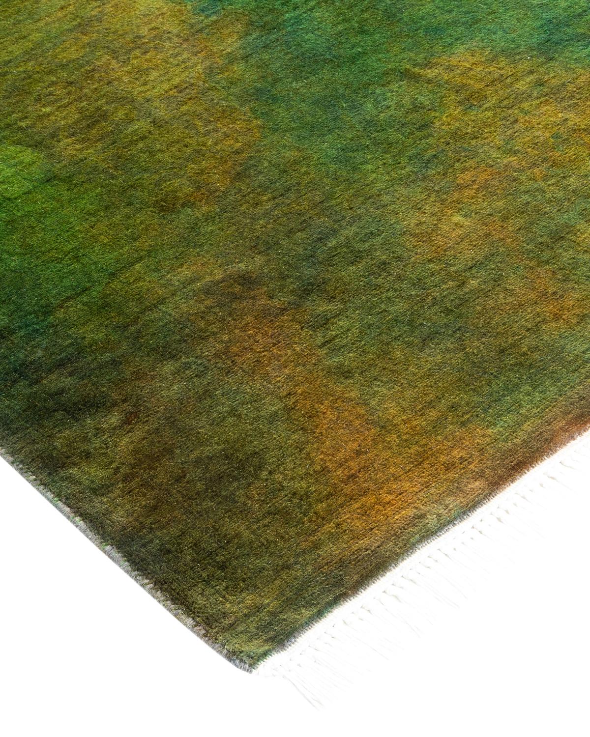 Vibrance-Teppiche sind der Inbegriff von Klassik mit Pfiff: traditionelle Muster in leuchtenden Farben gefärbt. Jeder handgeknüpfte Teppich wird mit einem 100% natürlichen botanischen Farbstoff gewaschen, der verborgene Nuancen in den Mustern