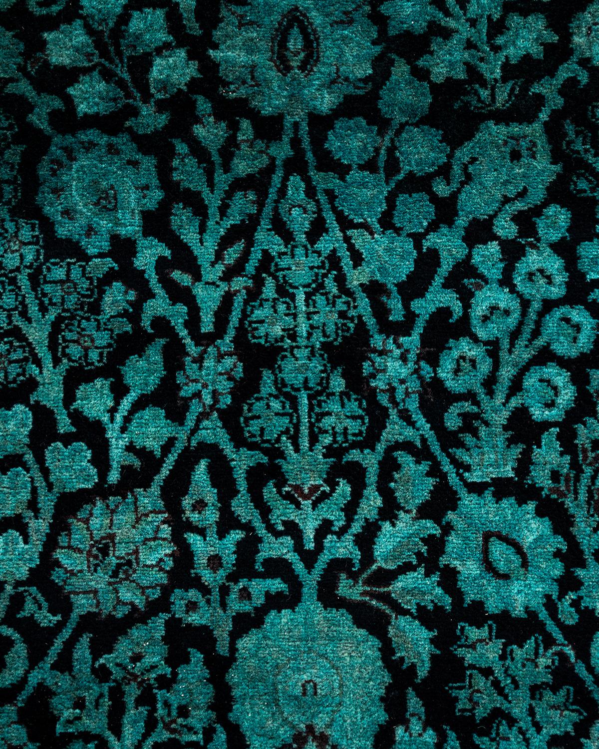 Contemporary Overdyed Handknotted Wool Green Area Rug (Pakistanisch) im Angebot
