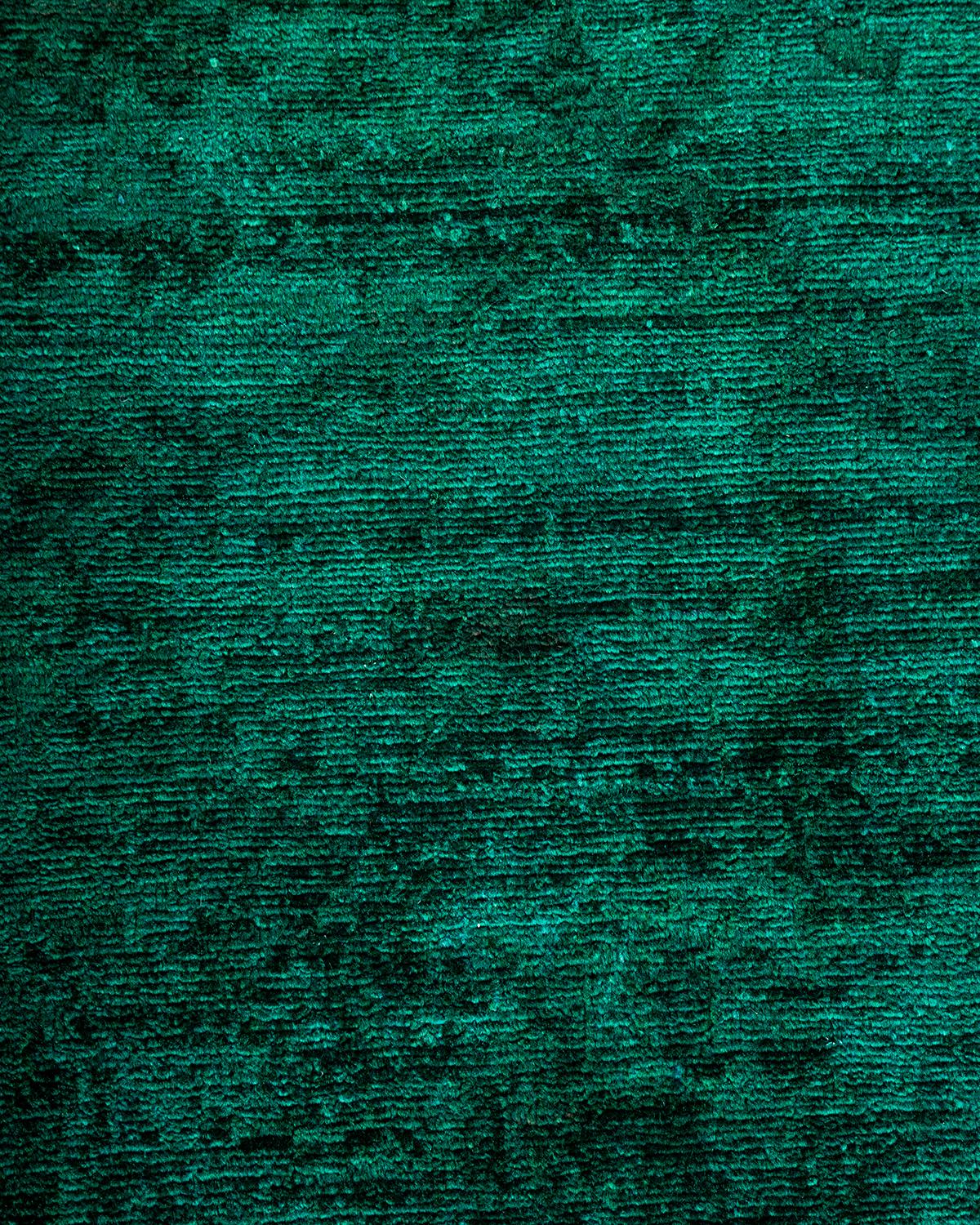 Contemporary Overdyed Handknotted Wool Green Area Rug (Pakistanisch) im Angebot